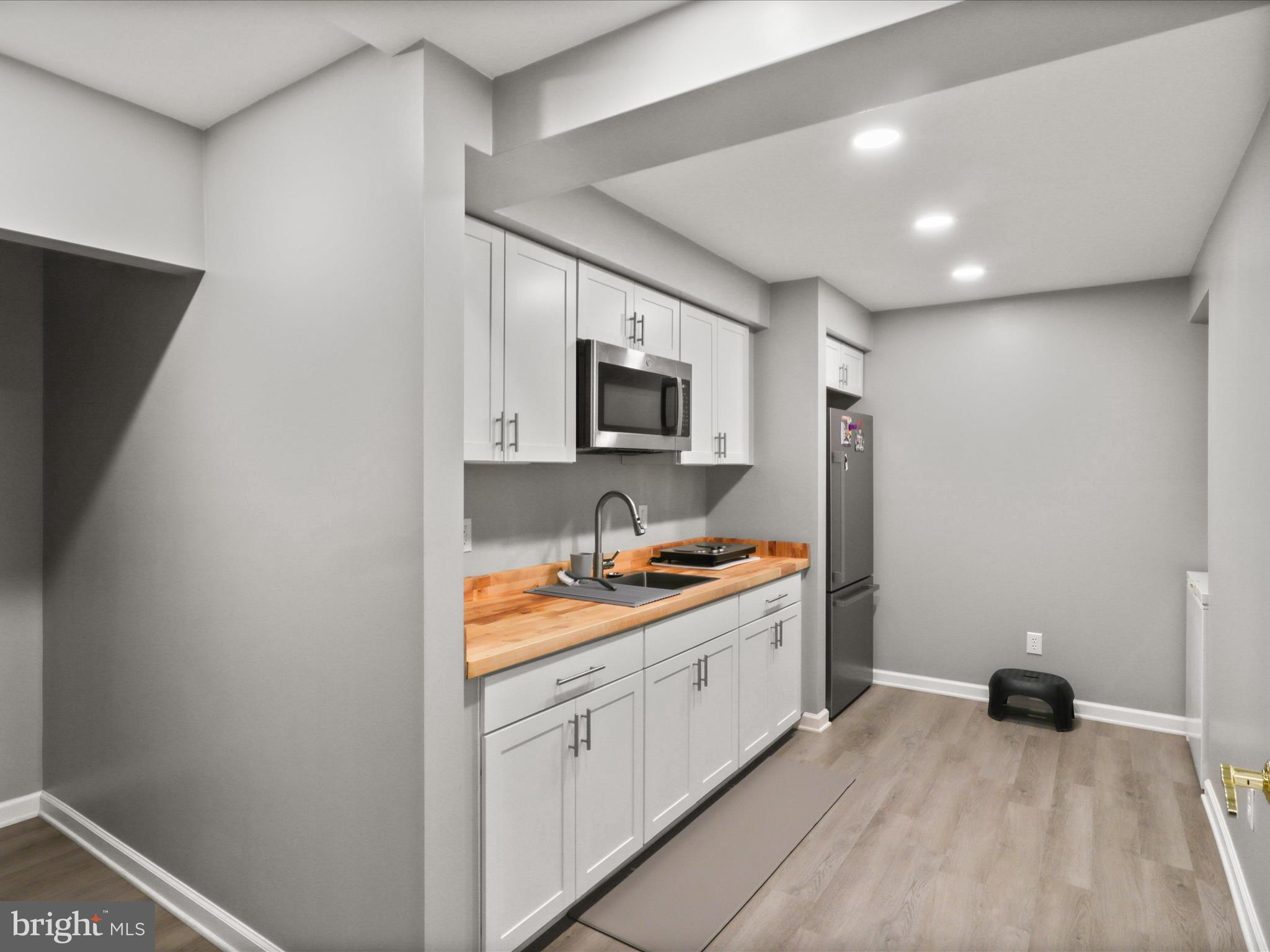 NEW BRISTOW VILLAGE - Residential