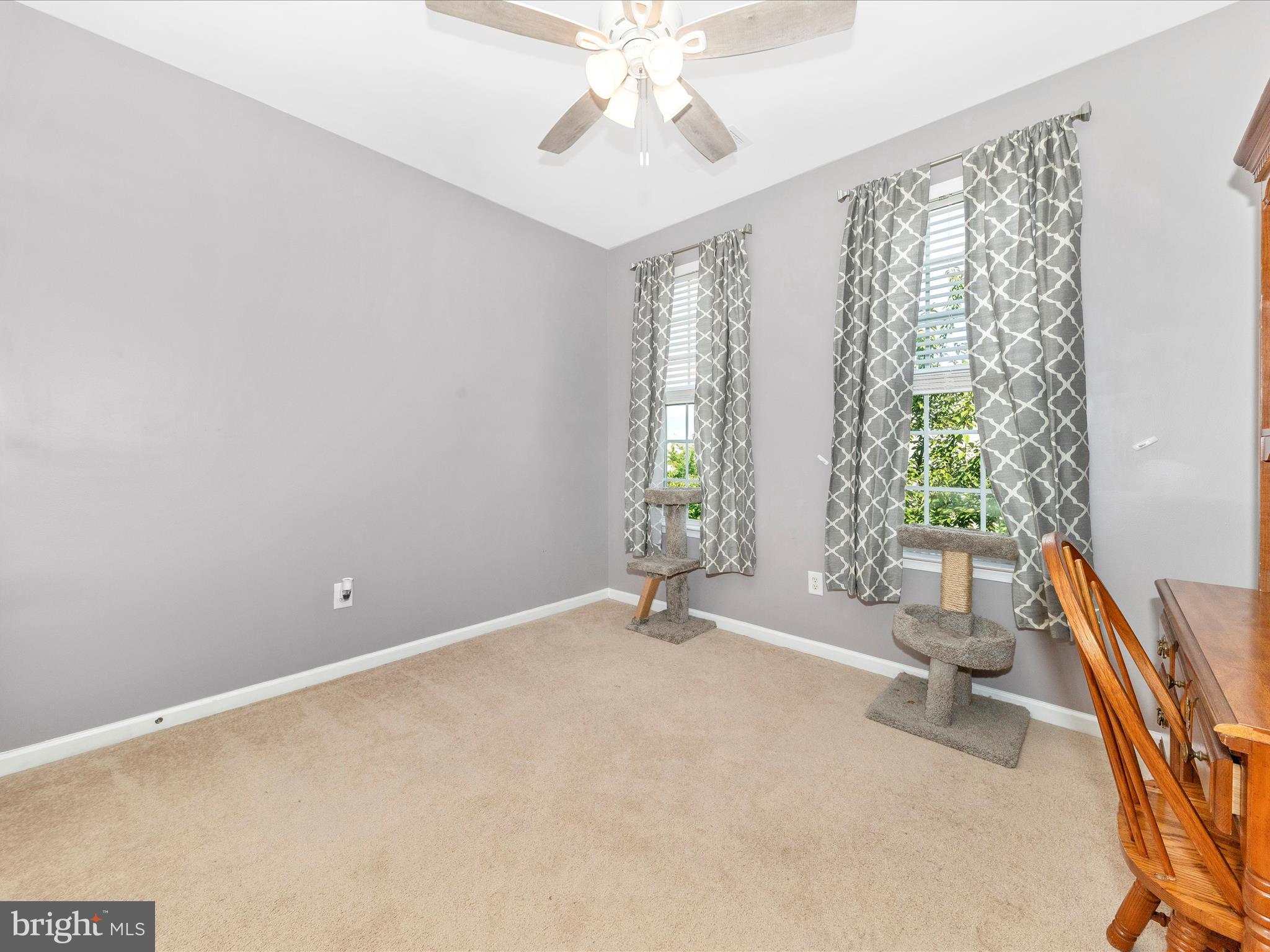 ARCHERS ROCK - Residential