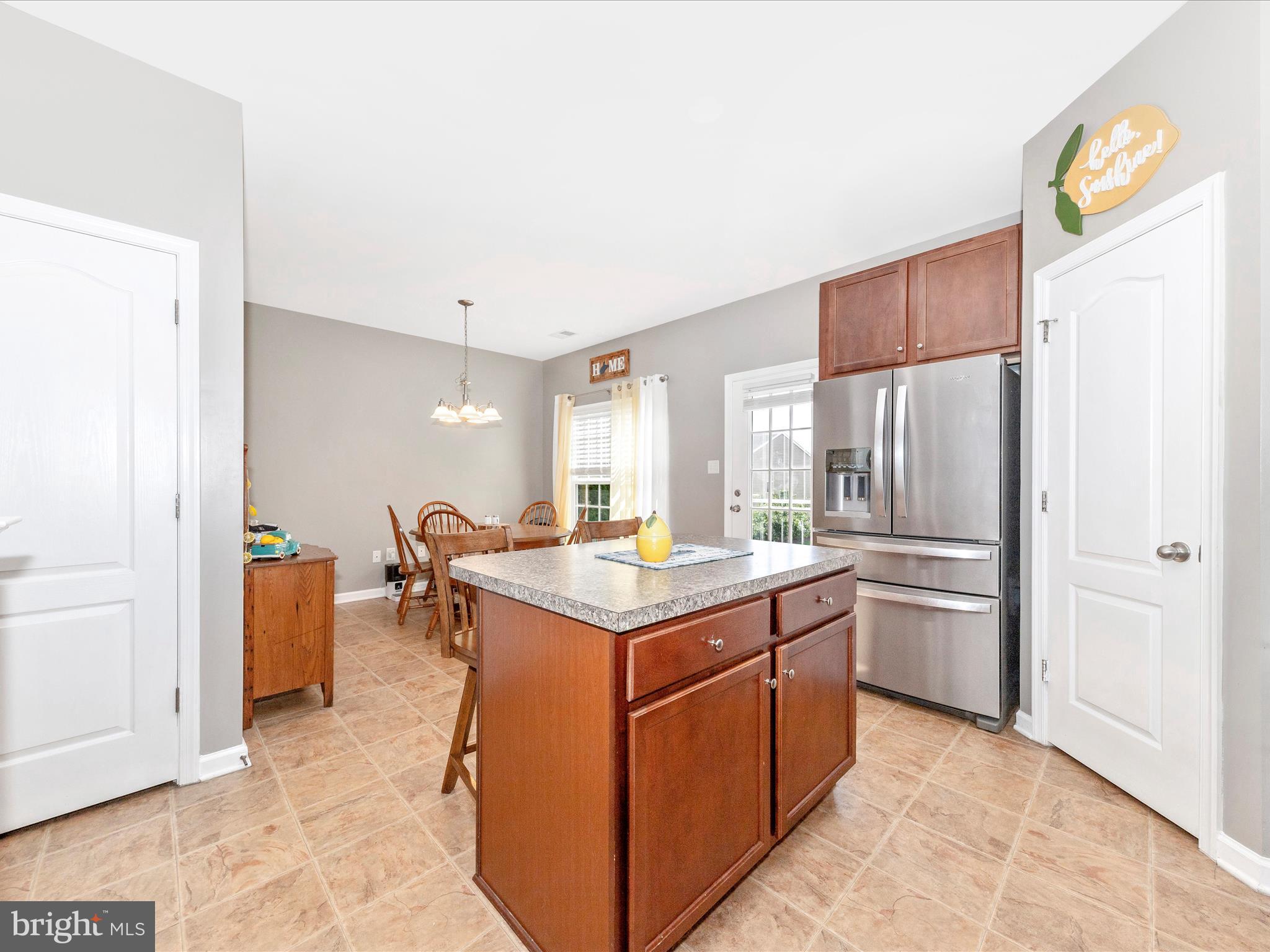 ARCHERS ROCK - Residential