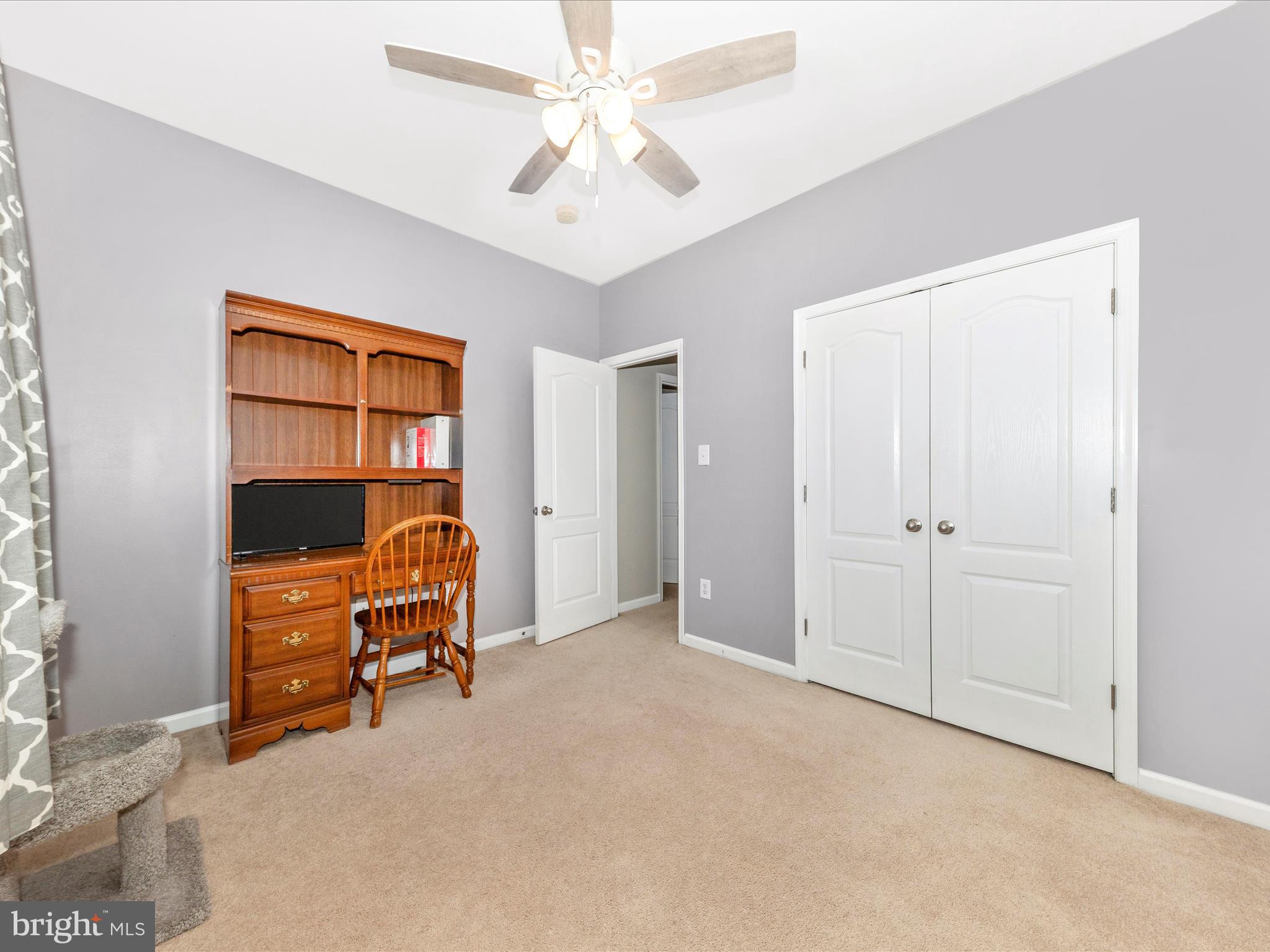 ARCHERS ROCK - Residential