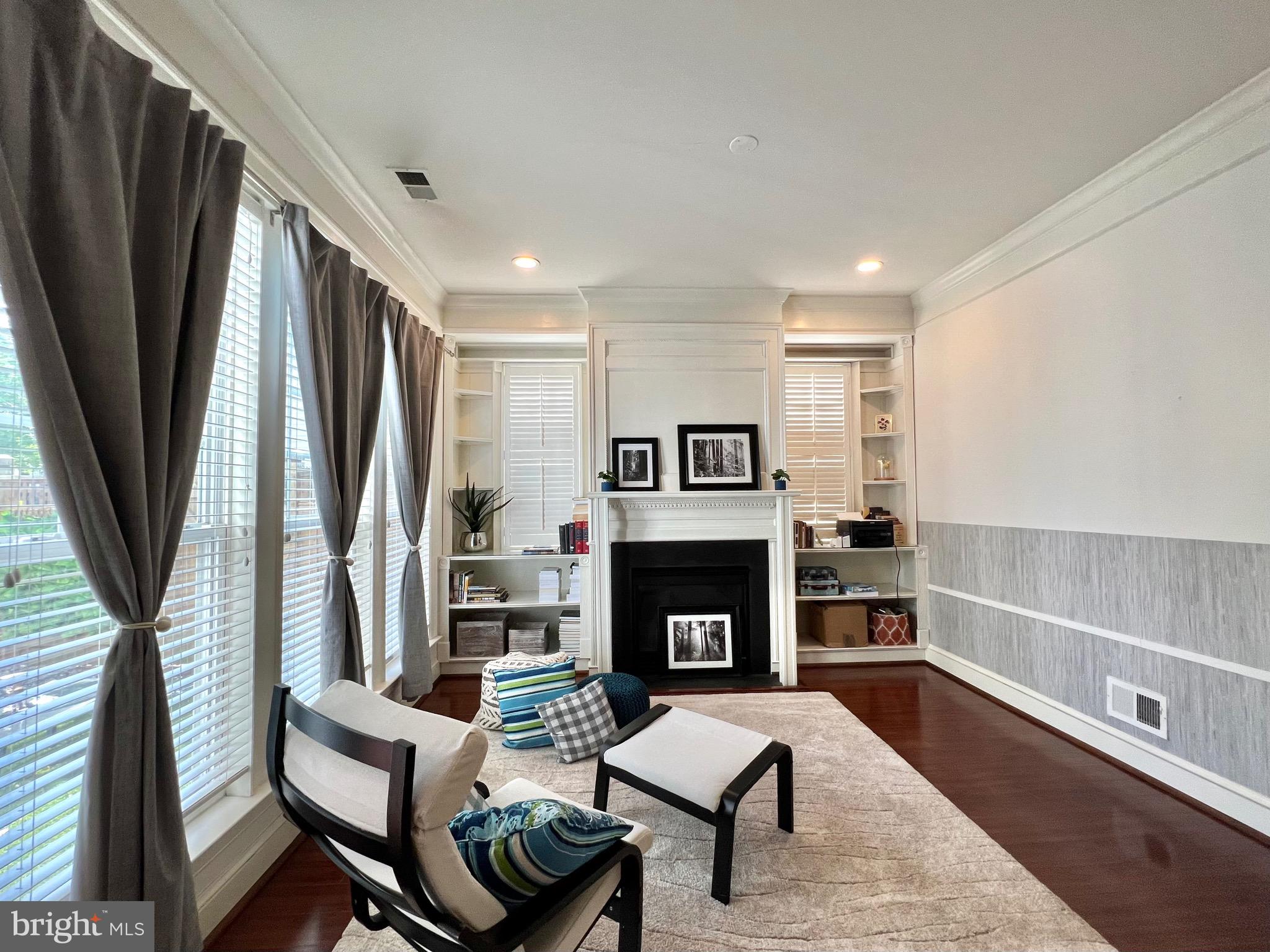 BELMONT BAY - Residential