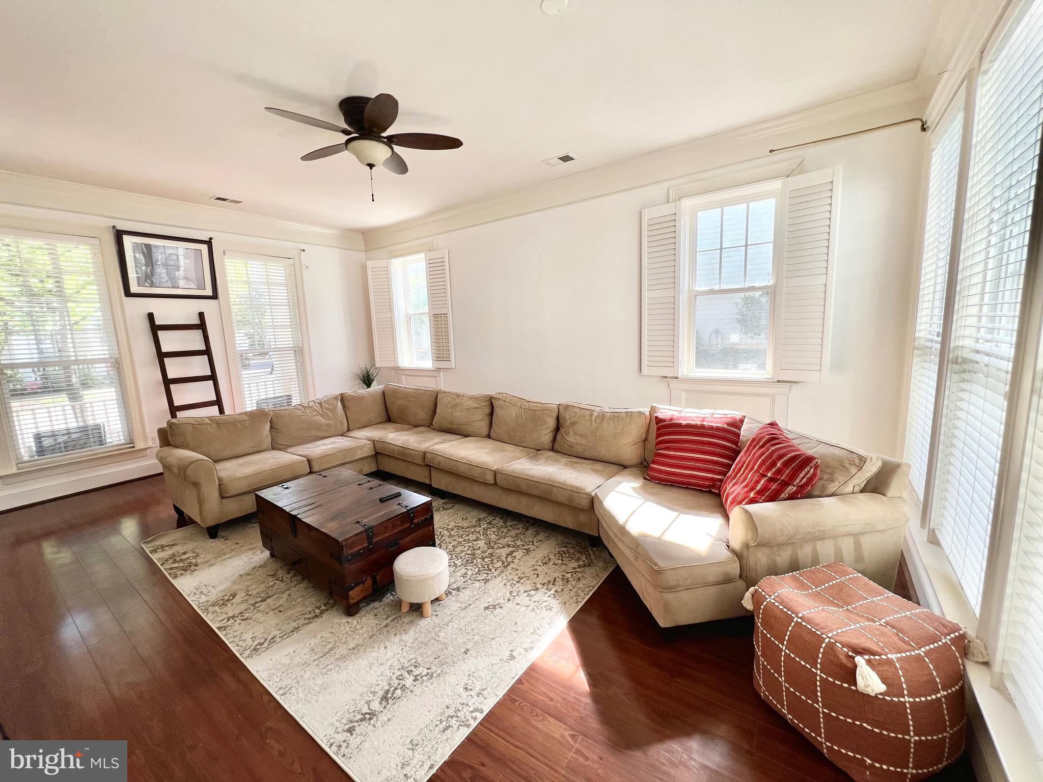 BELMONT BAY - Residential