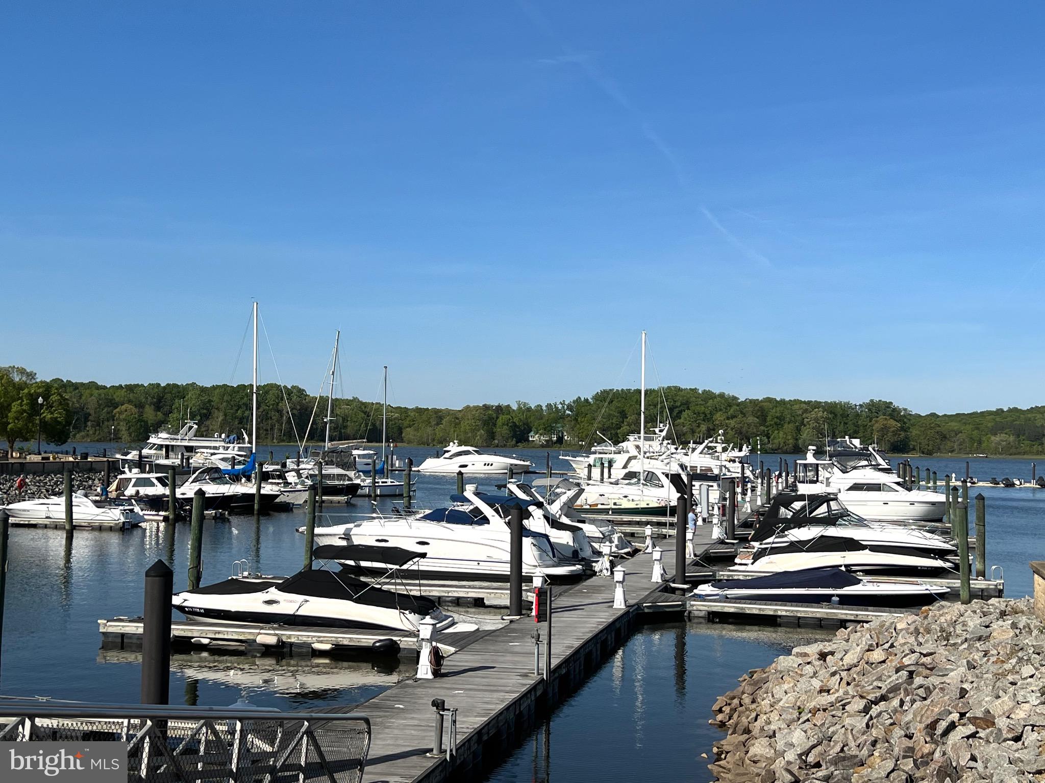 BELMONT BAY - Residential