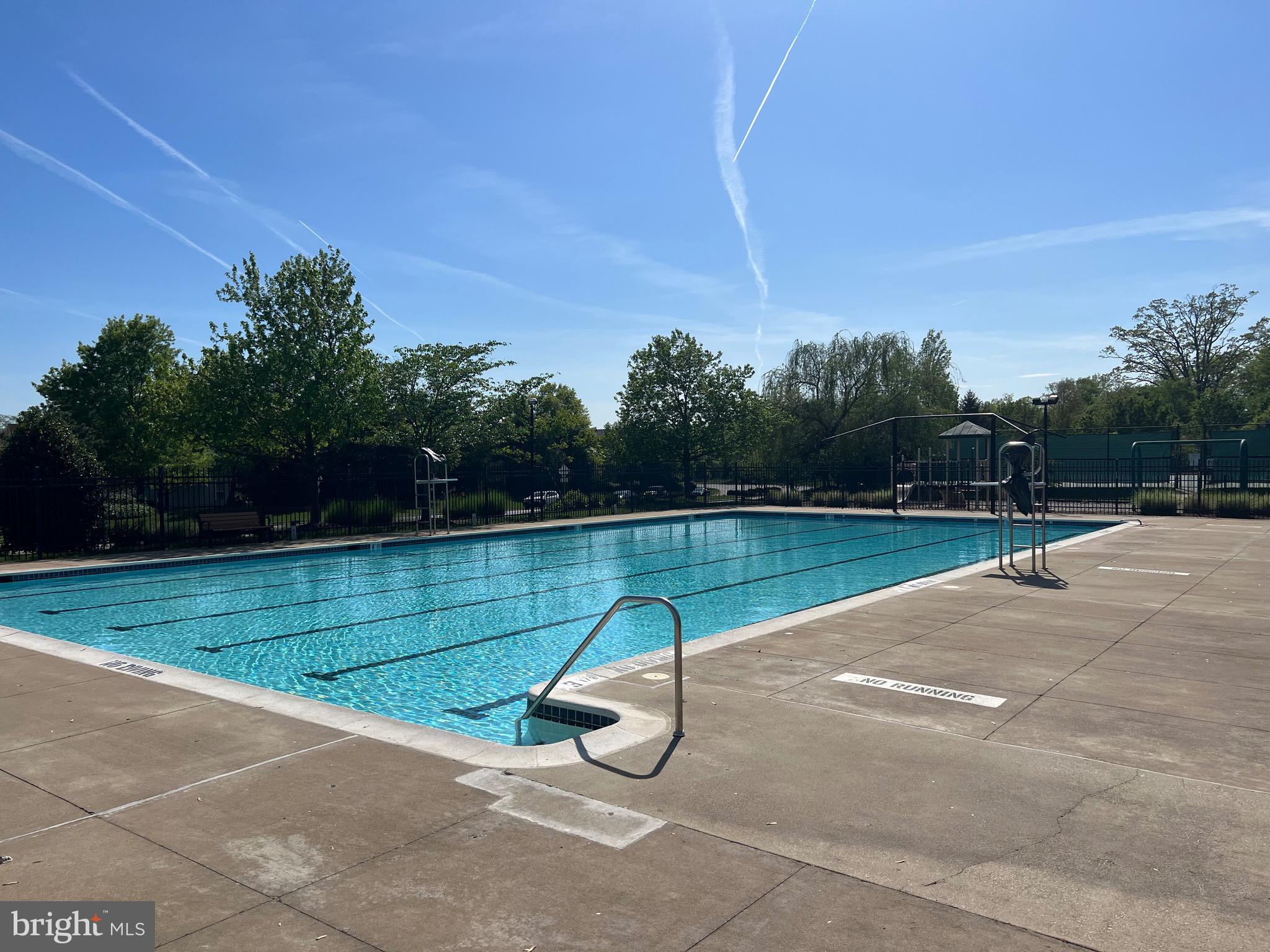 BELMONT BAY - Residential