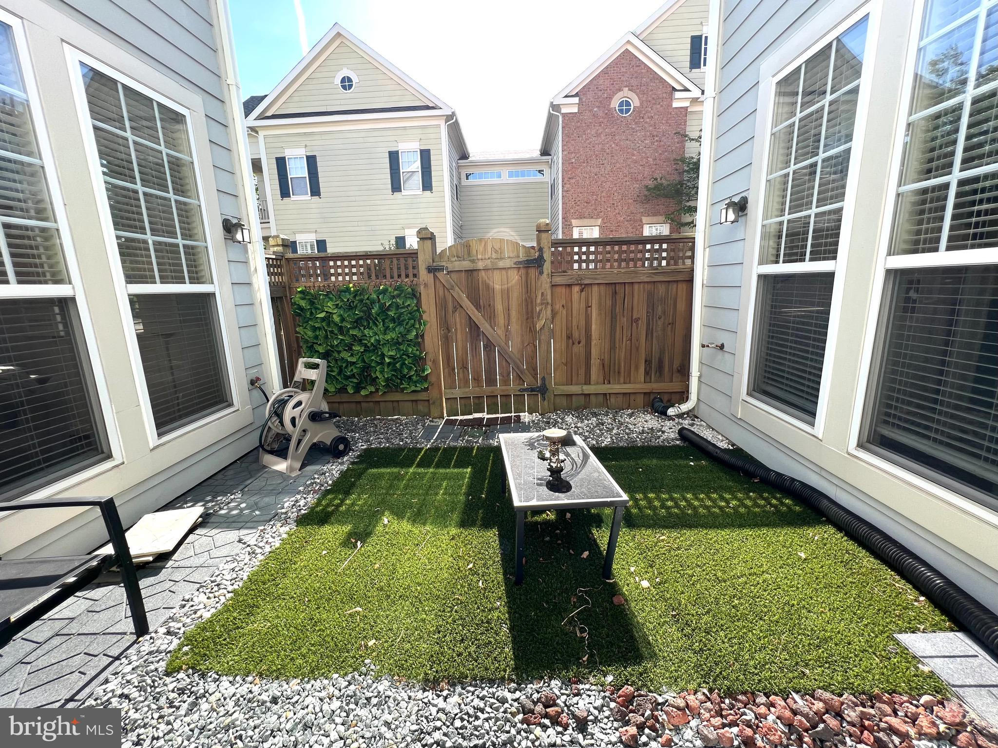 BELMONT BAY - Residential