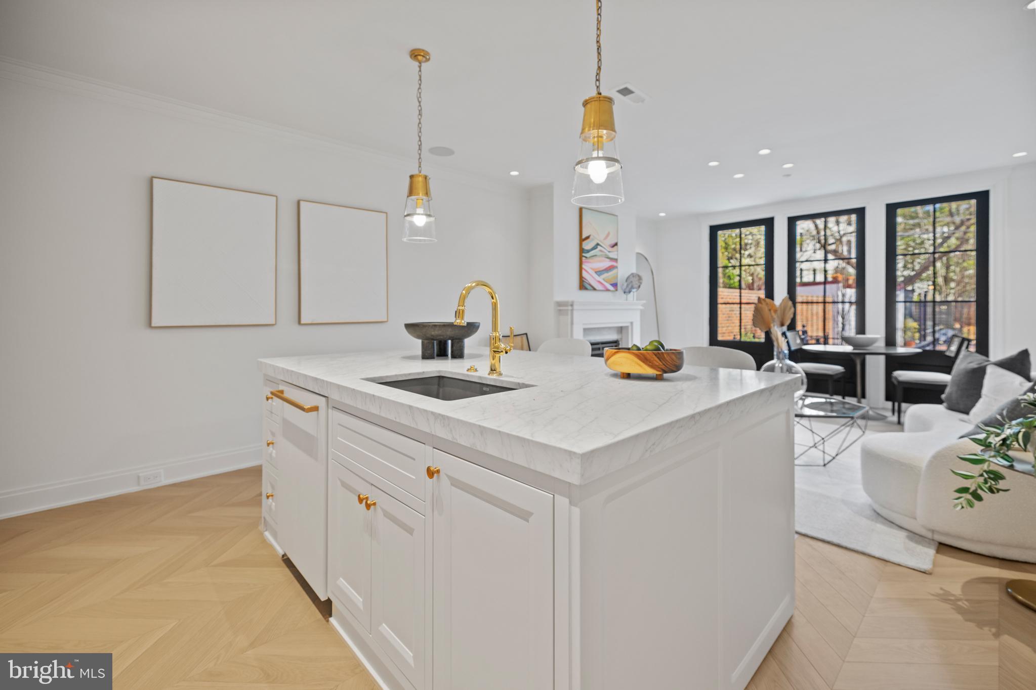 GEORGETOWN - Residential