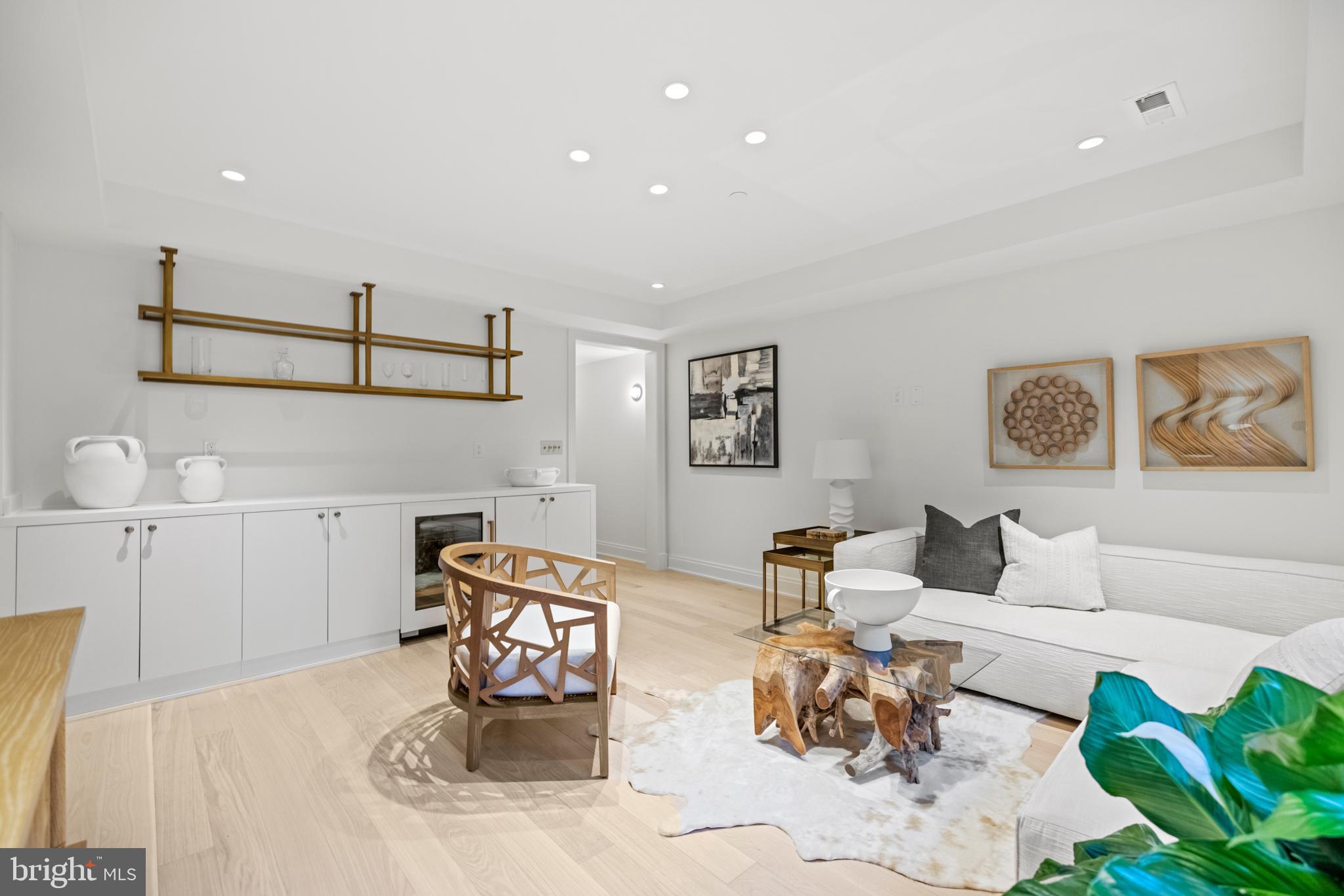 GEORGETOWN - Residential