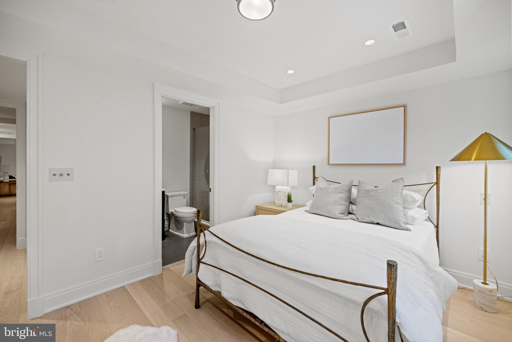 GEORGETOWN - Residential