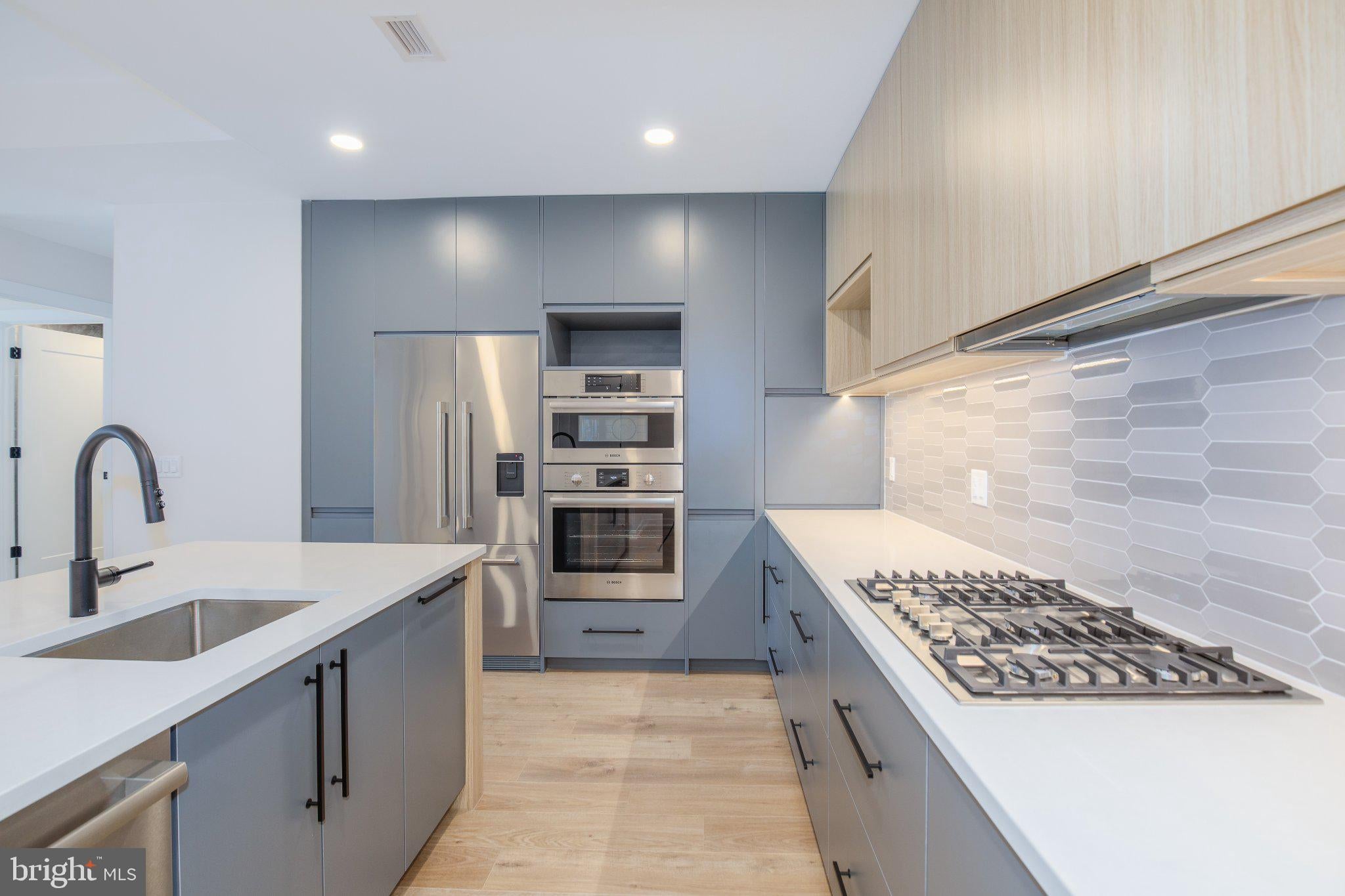255 W. FALLS STATION BOULEVARD 503