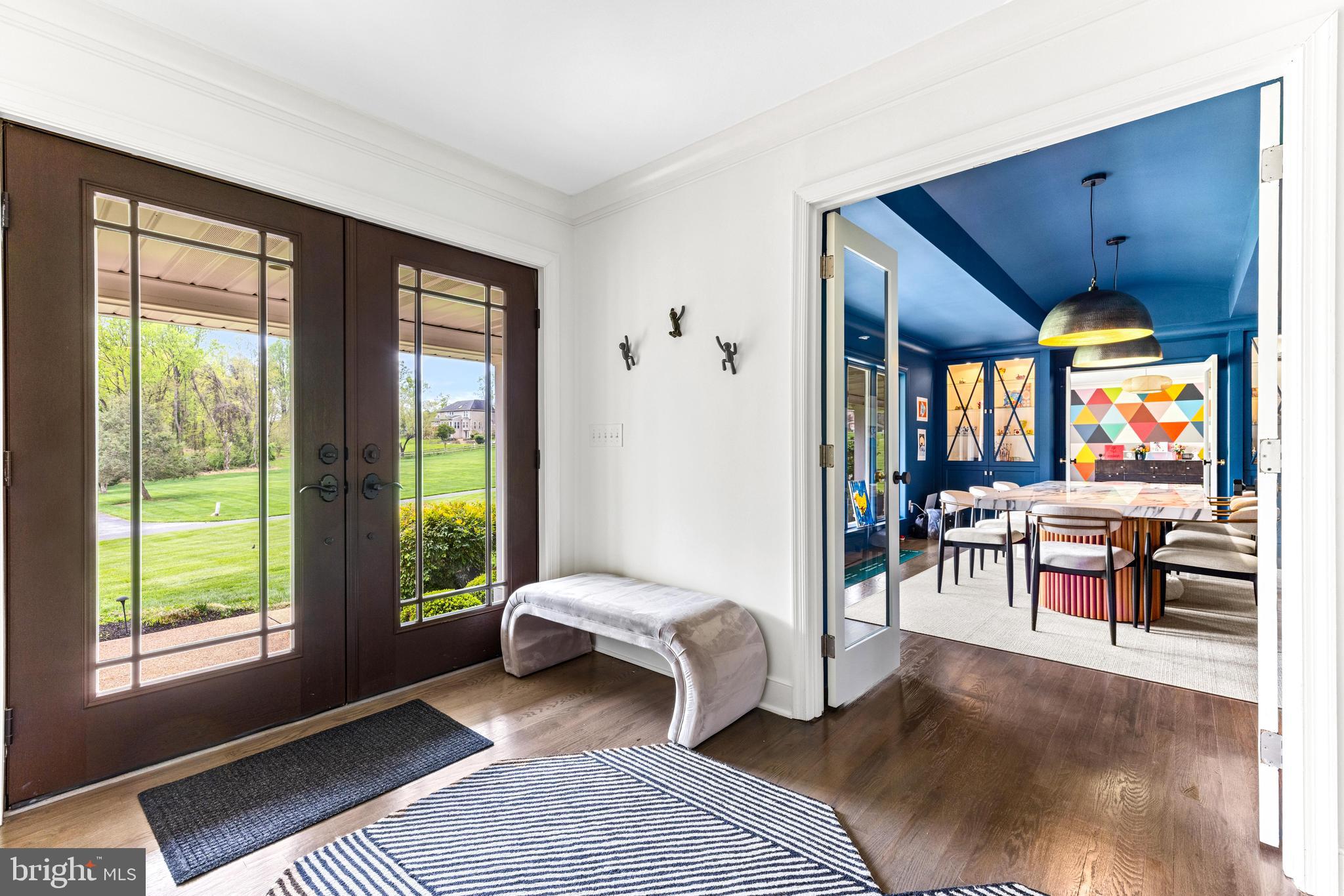 JONATHANS DELIGHT - Residential