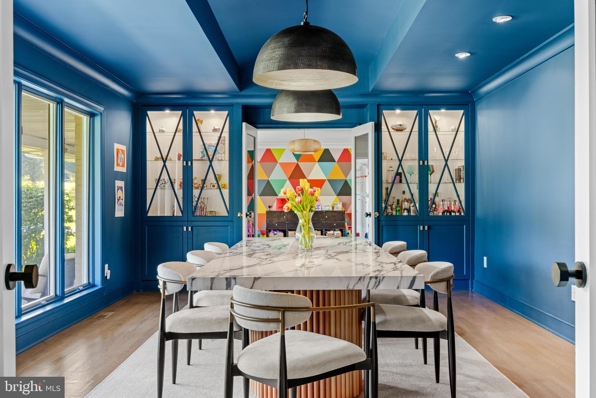 JONATHANS DELIGHT - Residential