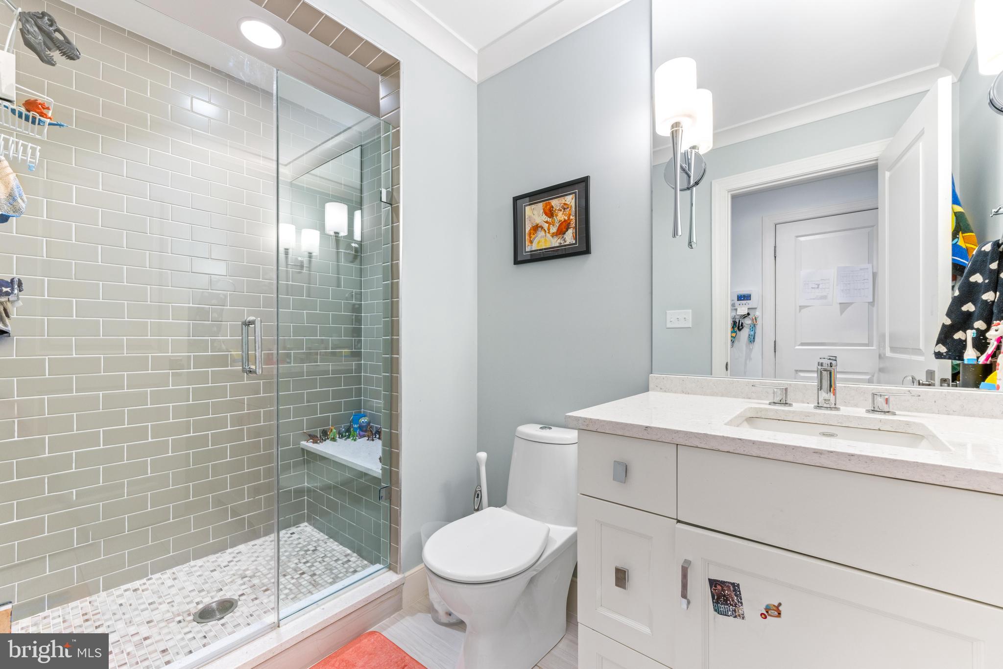 JONATHANS DELIGHT - Residential