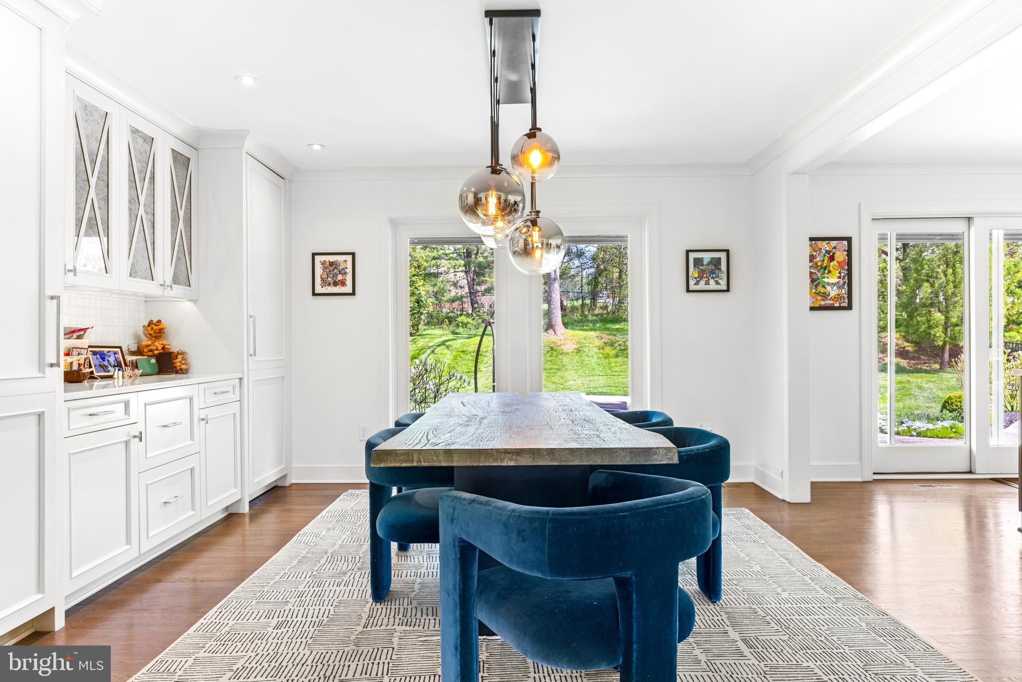 JONATHANS DELIGHT - Residential