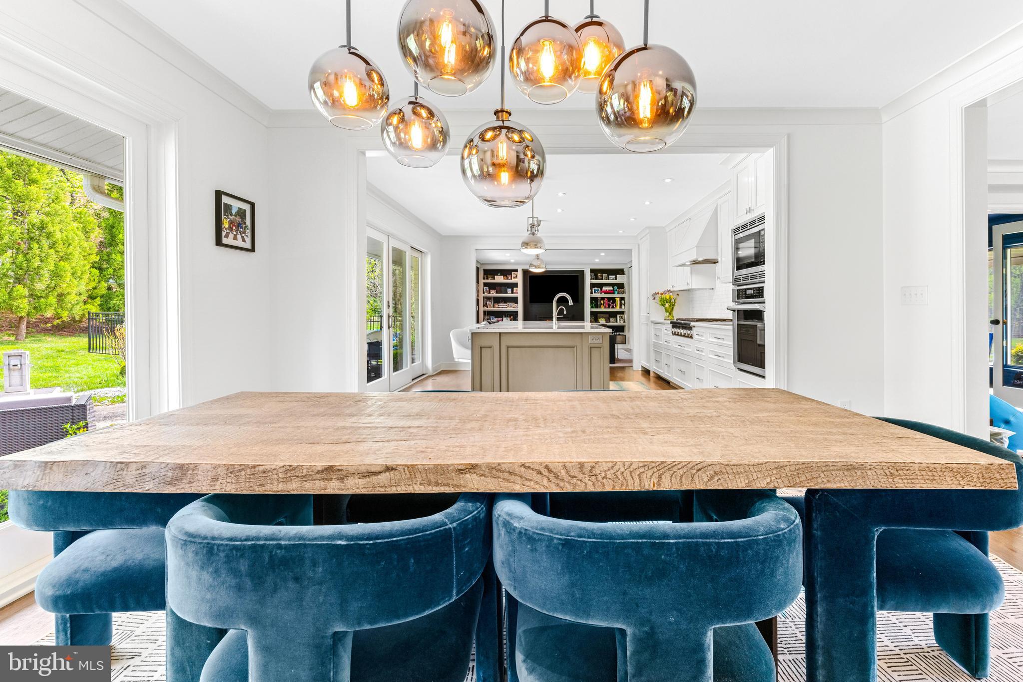 JONATHANS DELIGHT - Residential