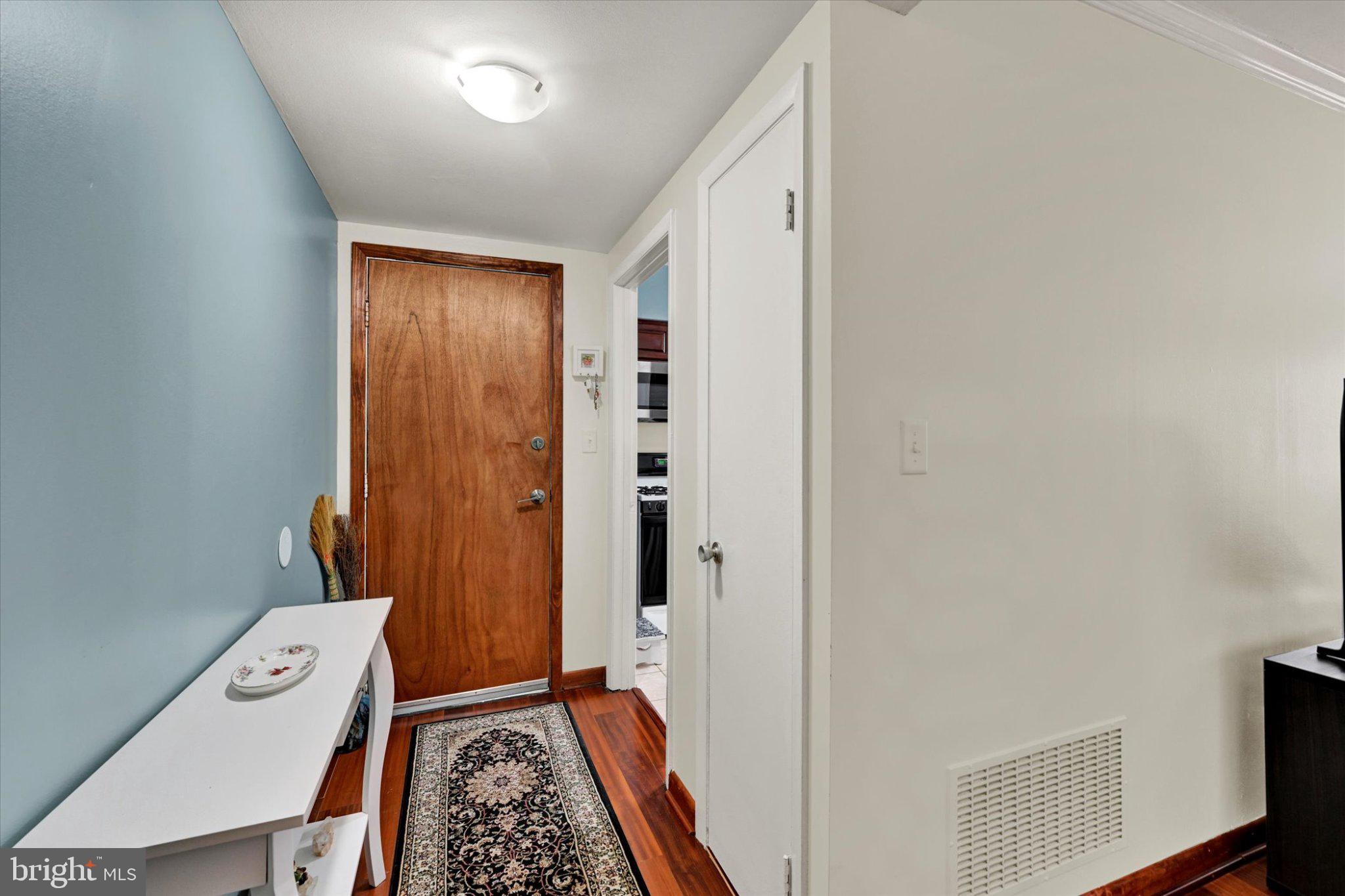 7 HAMILL ROAD 7F