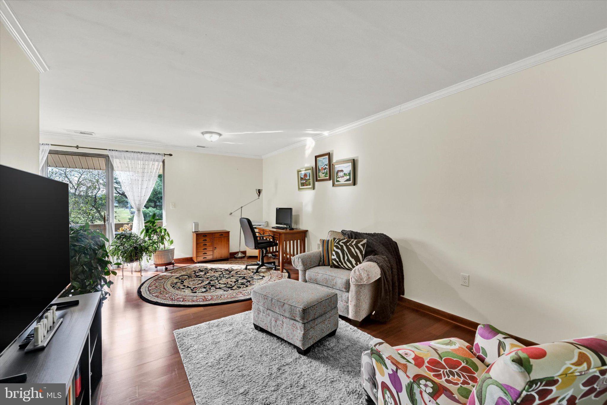 7 HAMILL ROAD 7F