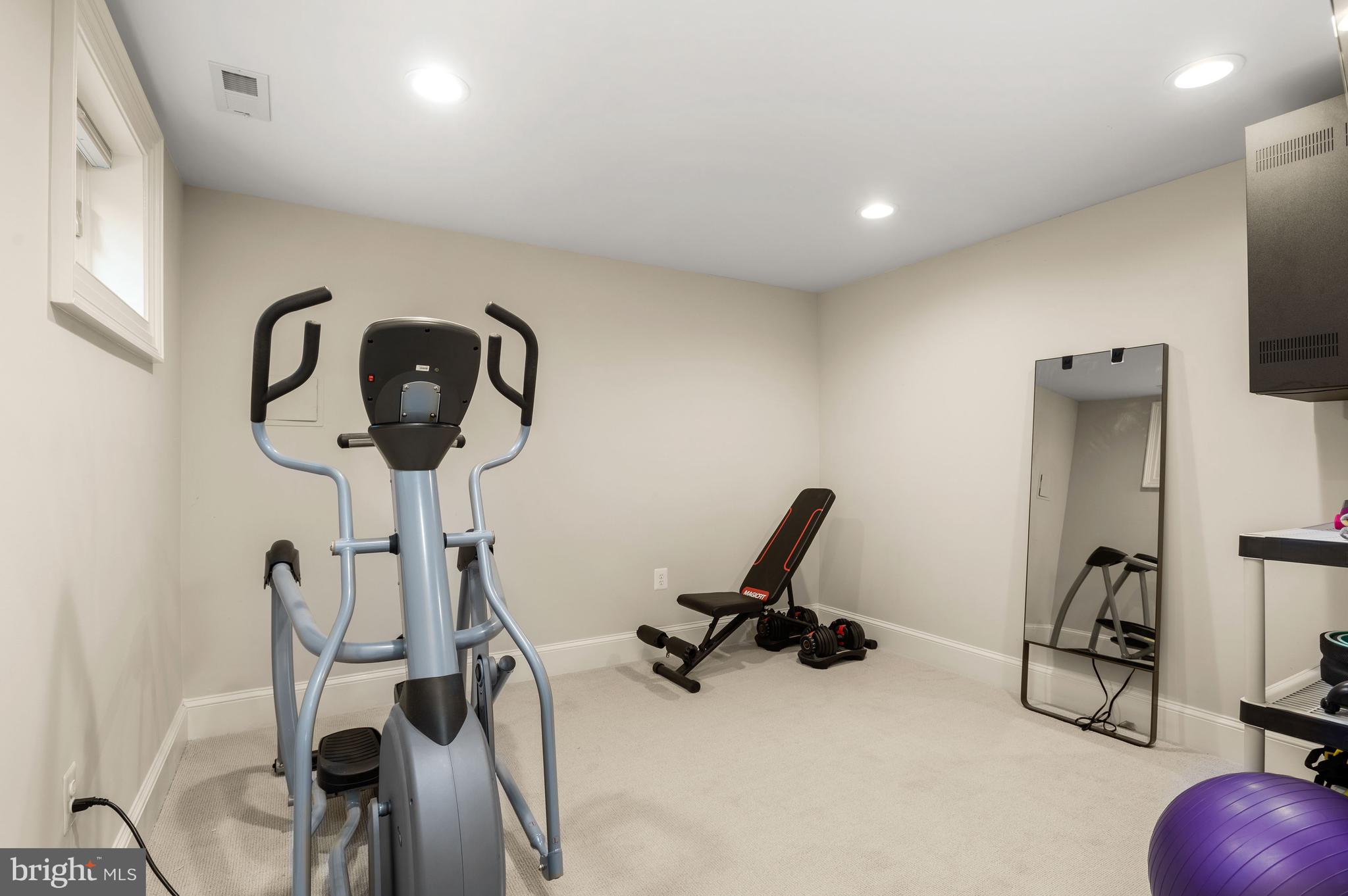 OBSERVATORY CIRCLE - Residential