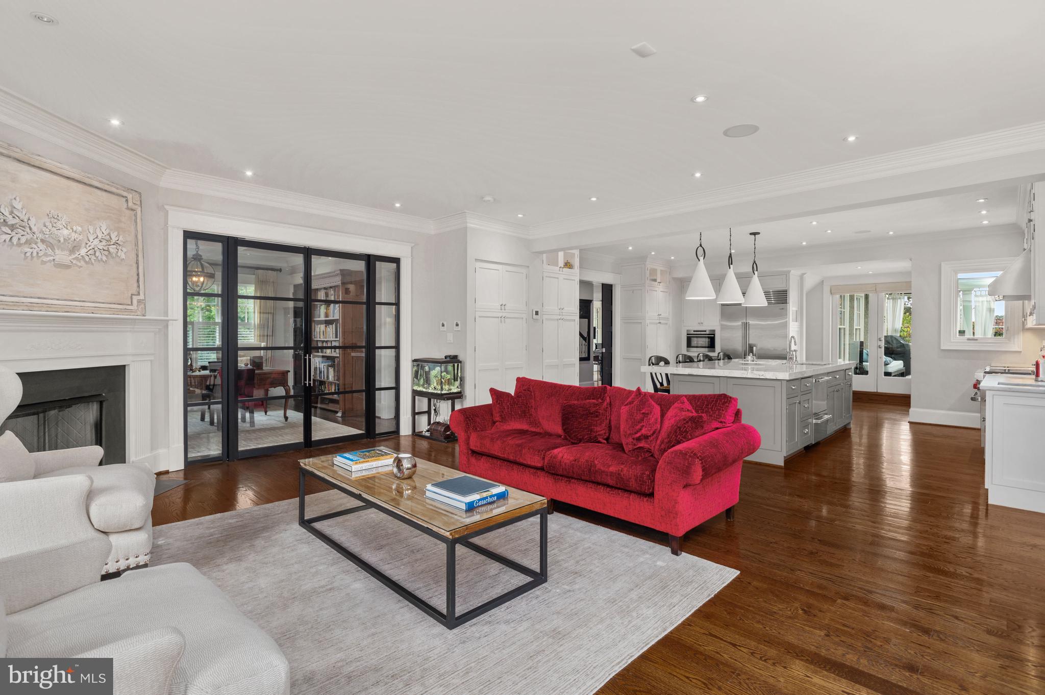 OBSERVATORY CIRCLE - Residential