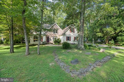 Homes For Sale - 14715 Jennifer Court<br/> ISSUE, MD 20645