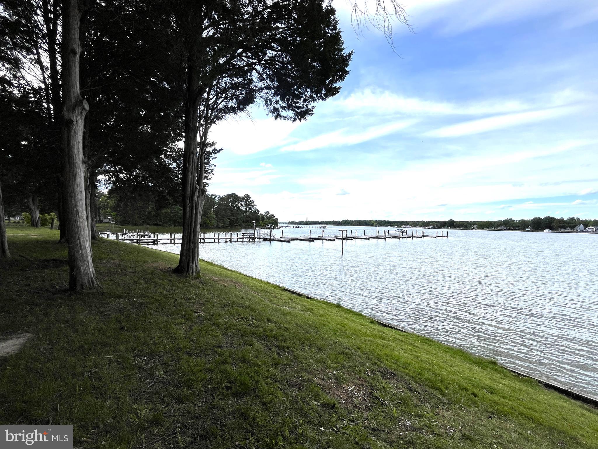 SWAN POINT SUB - Residential