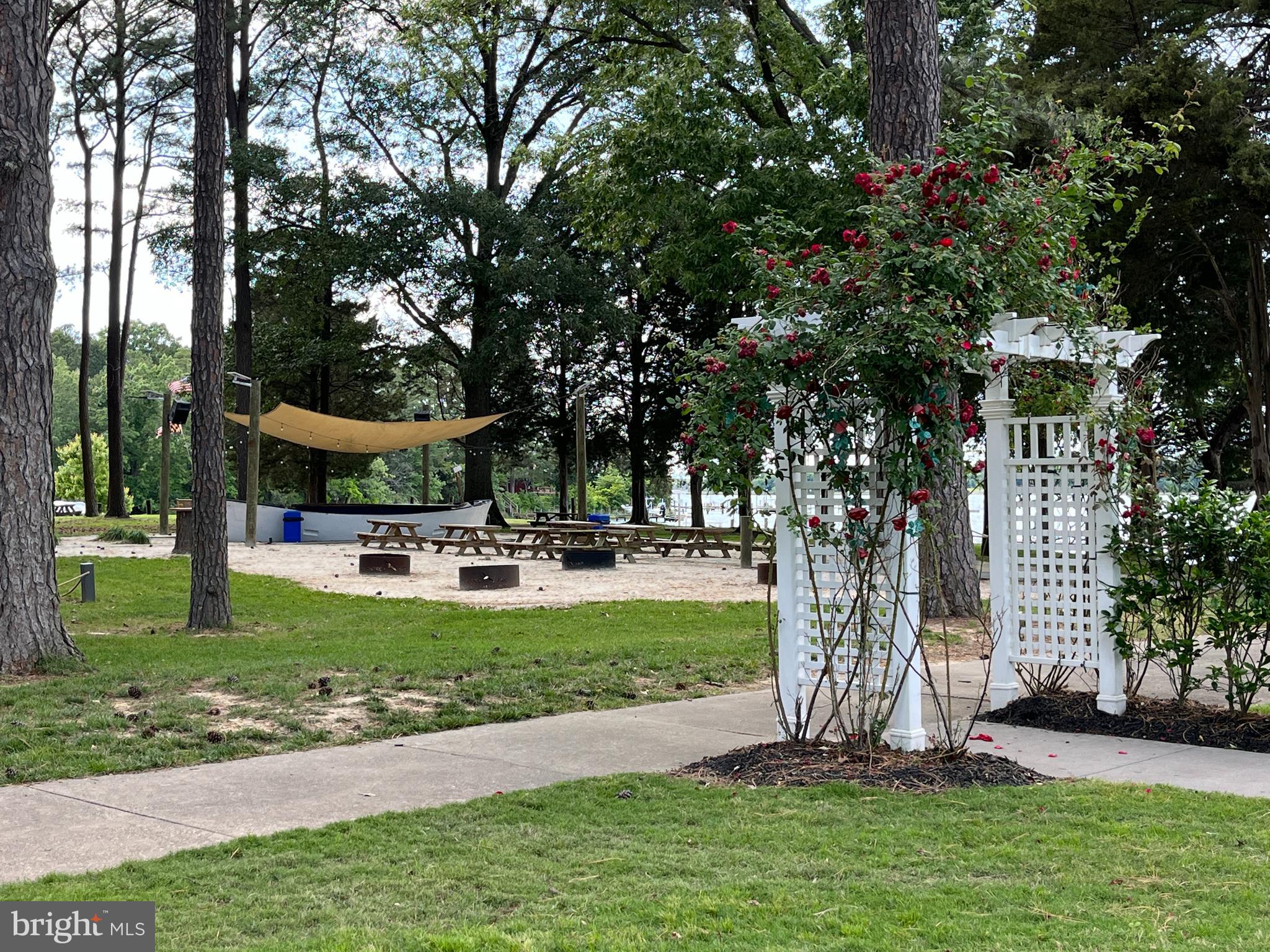 SWAN POINT SUB - Residential