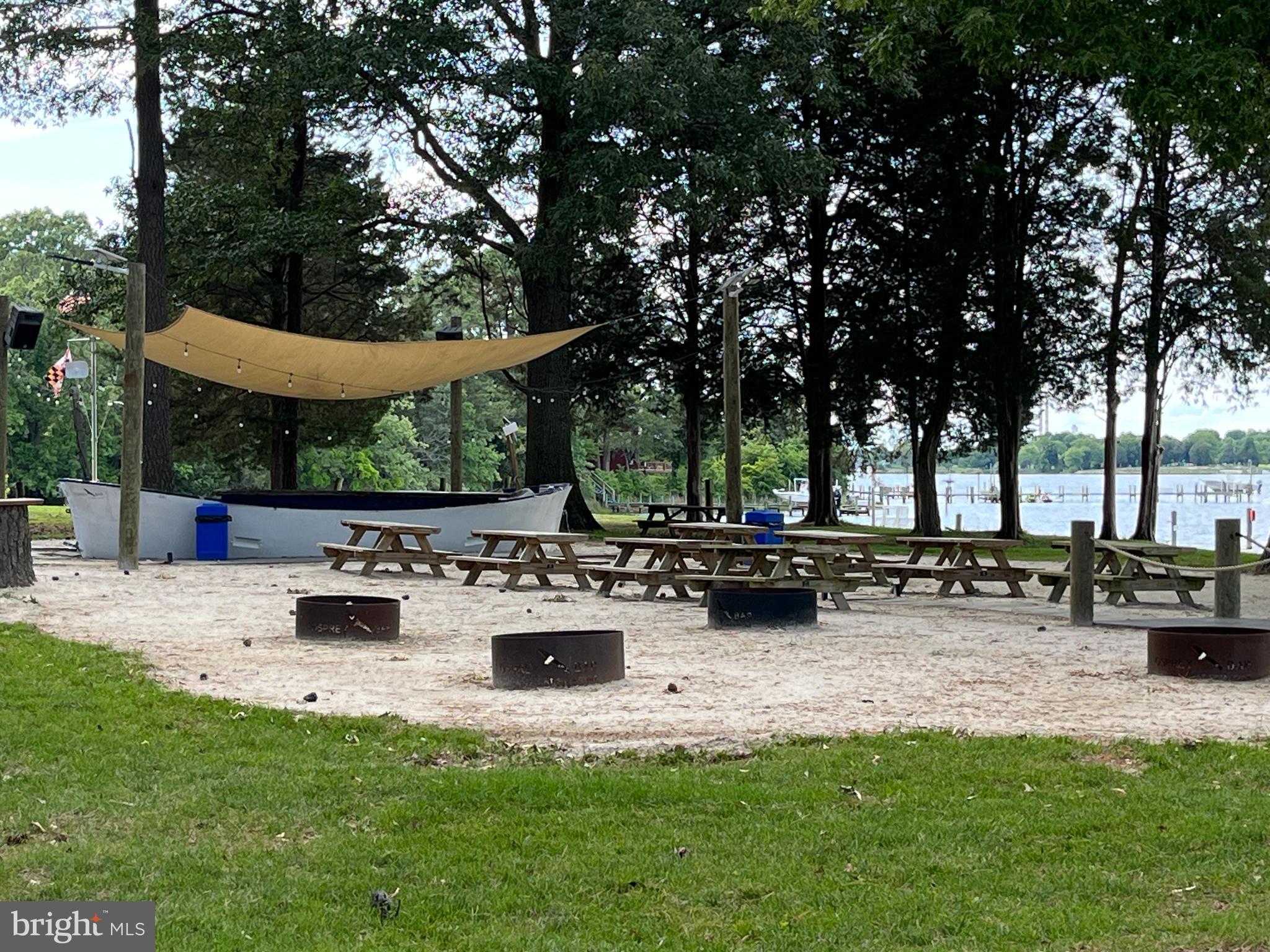 SWAN POINT SUB - Residential