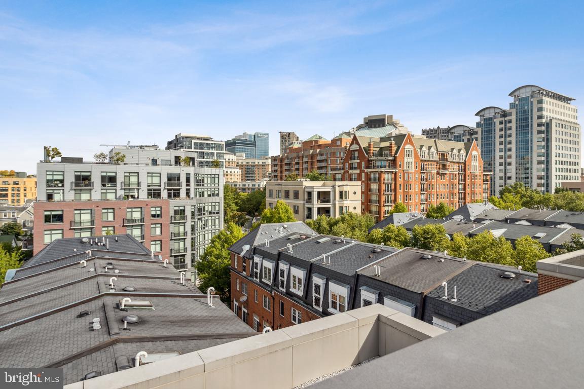 HAMPDEN ROW - Residential