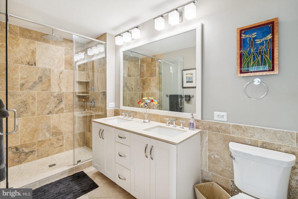 HAMPDEN ROW - Residential