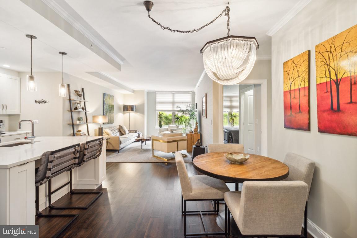 HAMPDEN ROW - Residential