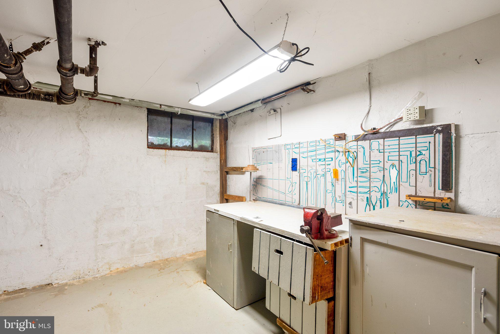 CROSSMAN ESTATE - Residential