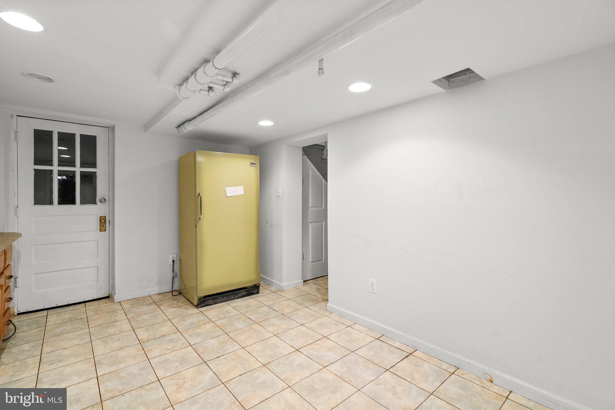 CROSSMAN ESTATE - Residential