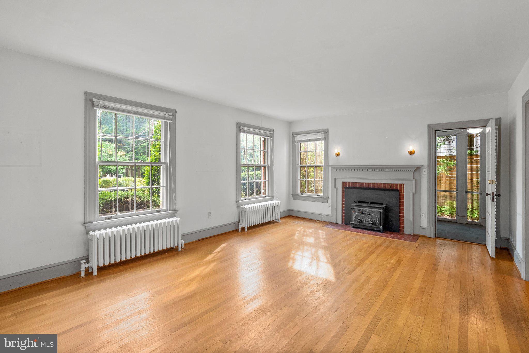 CROSSMAN ESTATE - Residential