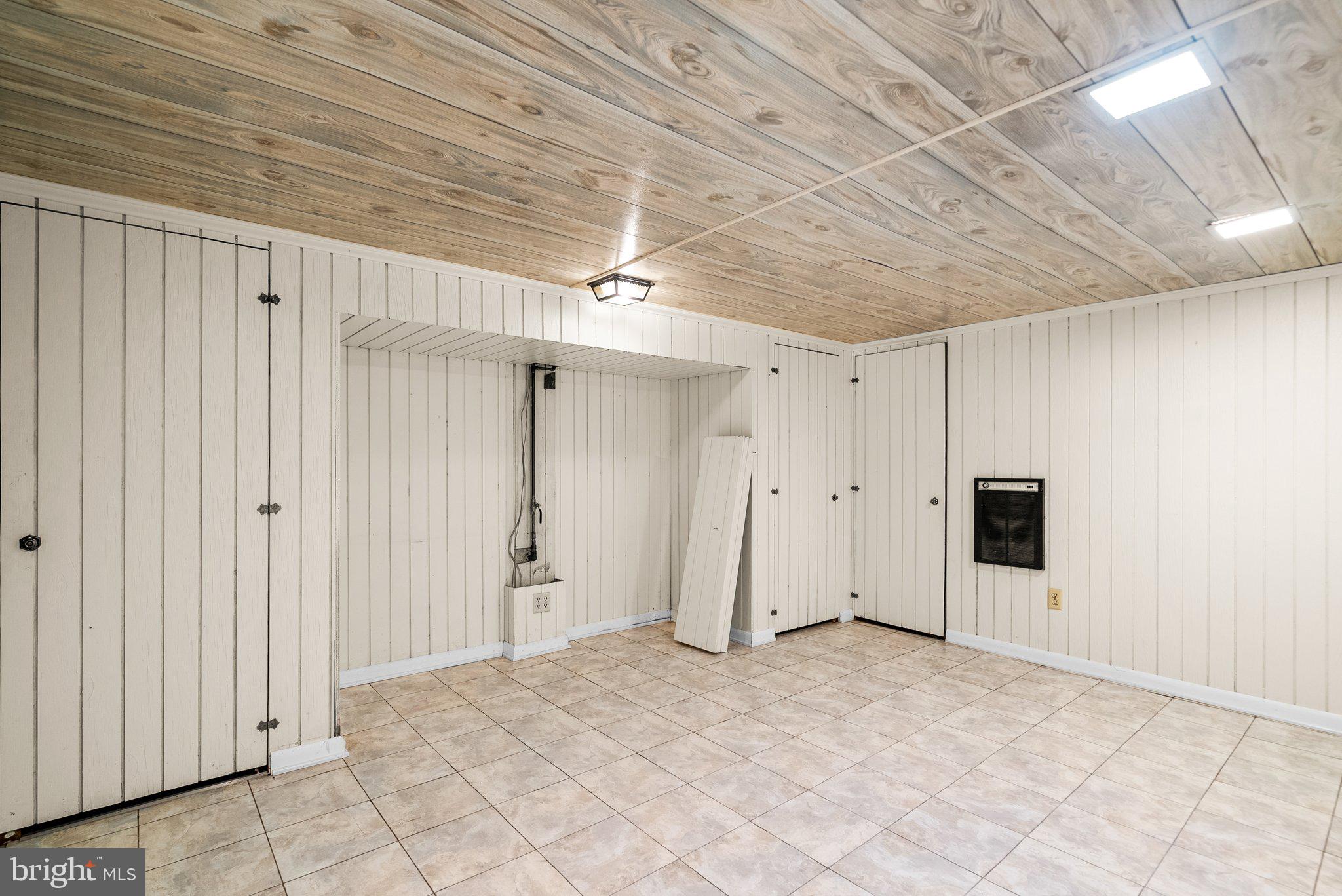 CROSSMAN ESTATE - Residential