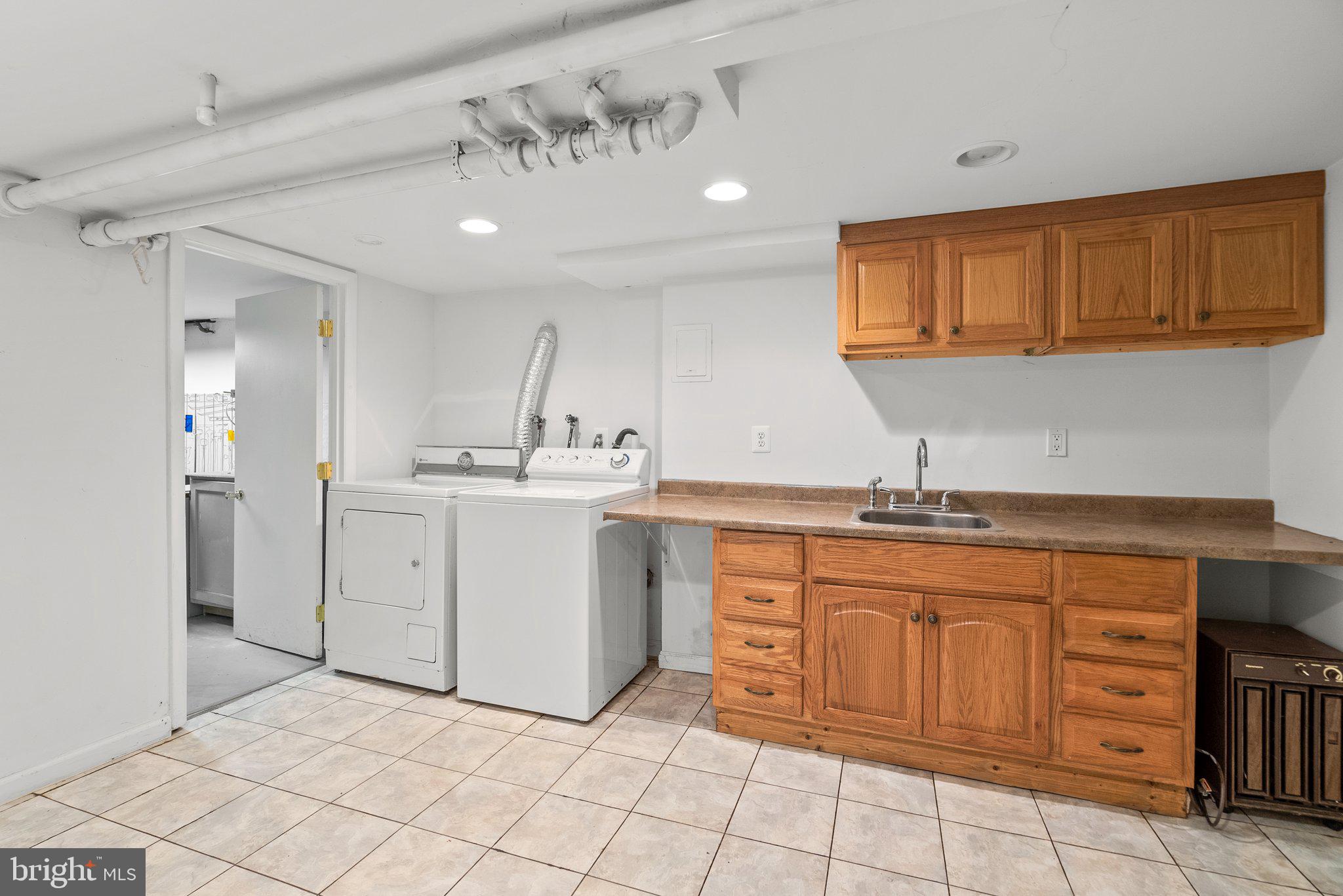 CROSSMAN ESTATE - Residential