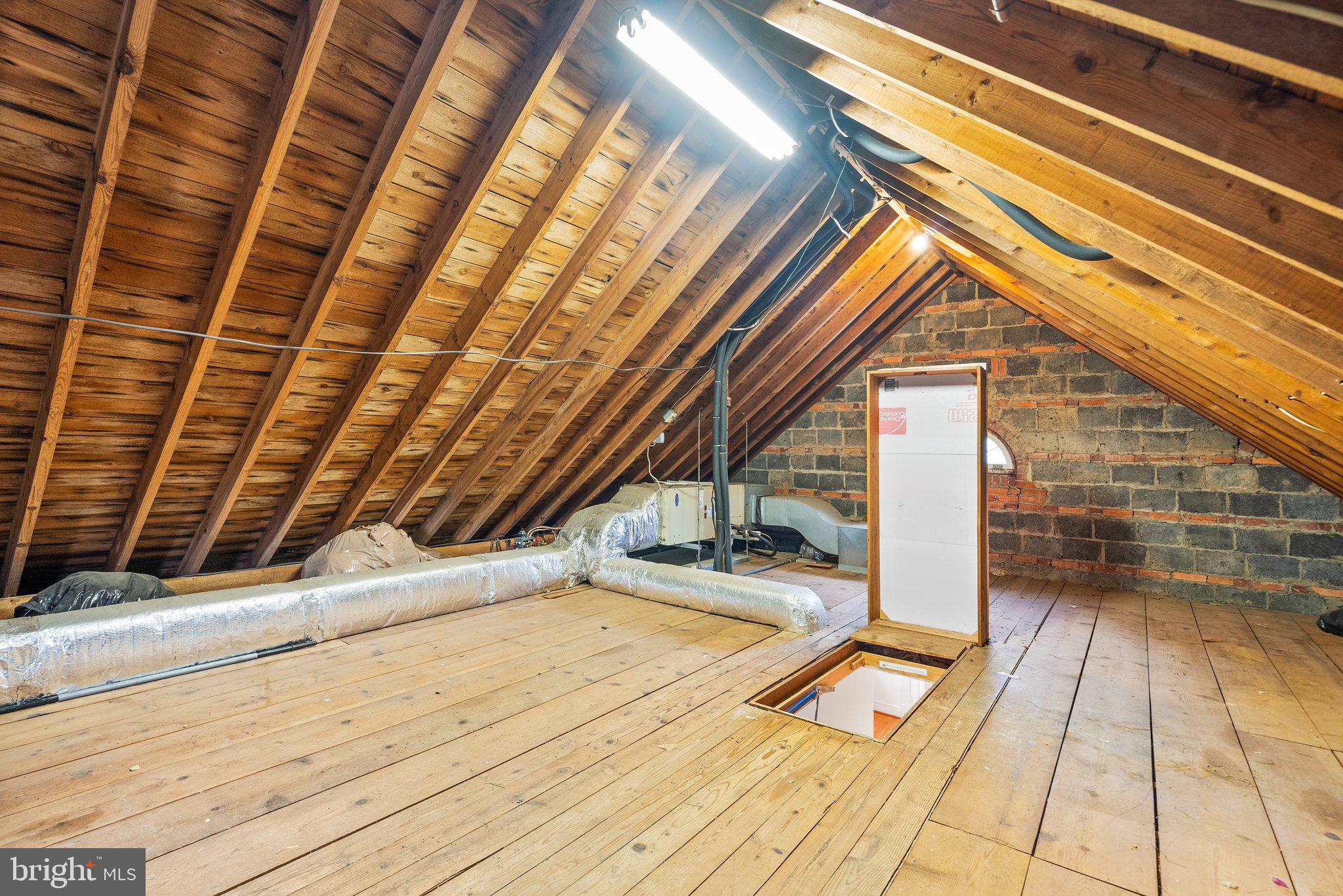 CROSSMAN ESTATE - Residential