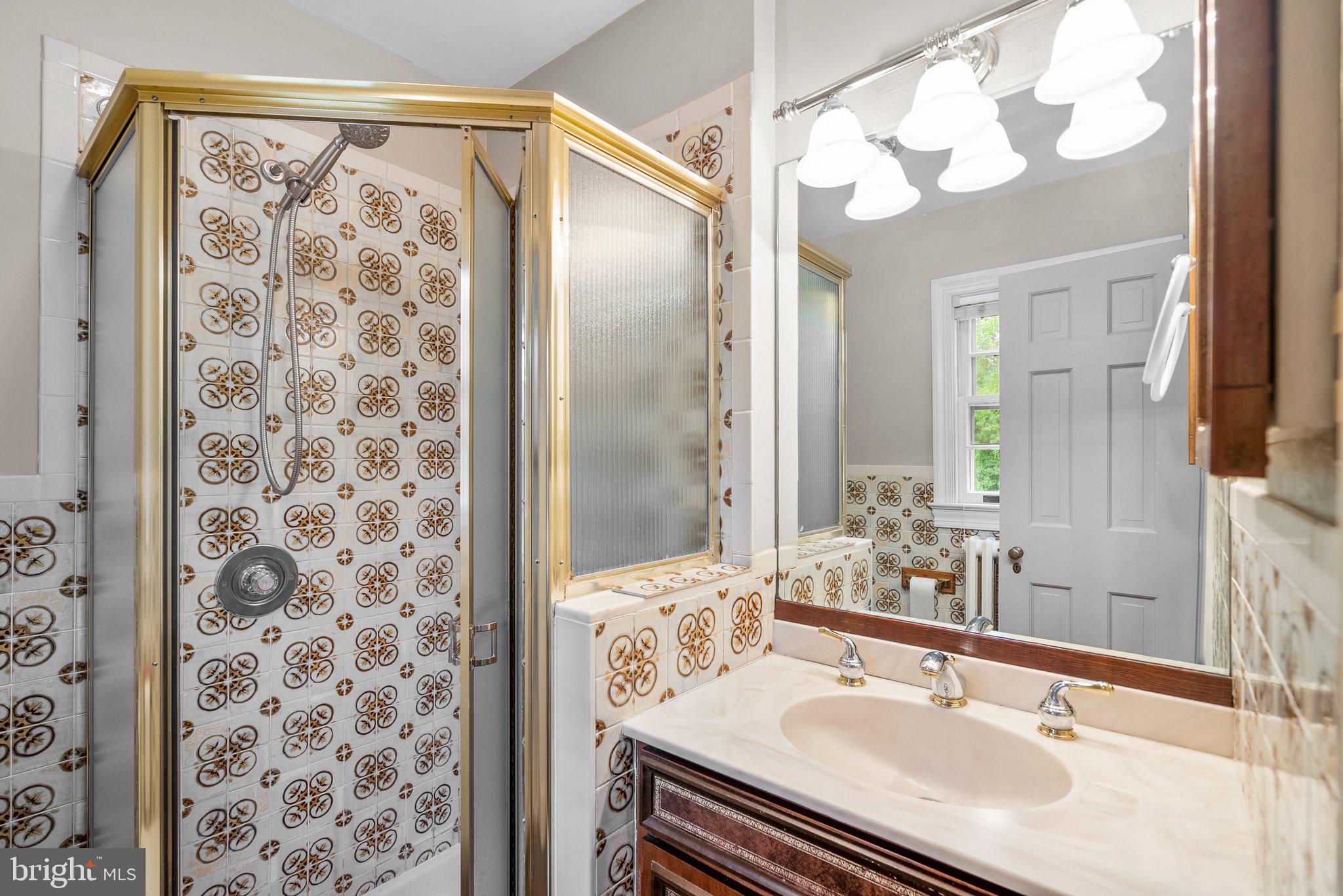 CROSSMAN ESTATE - Residential