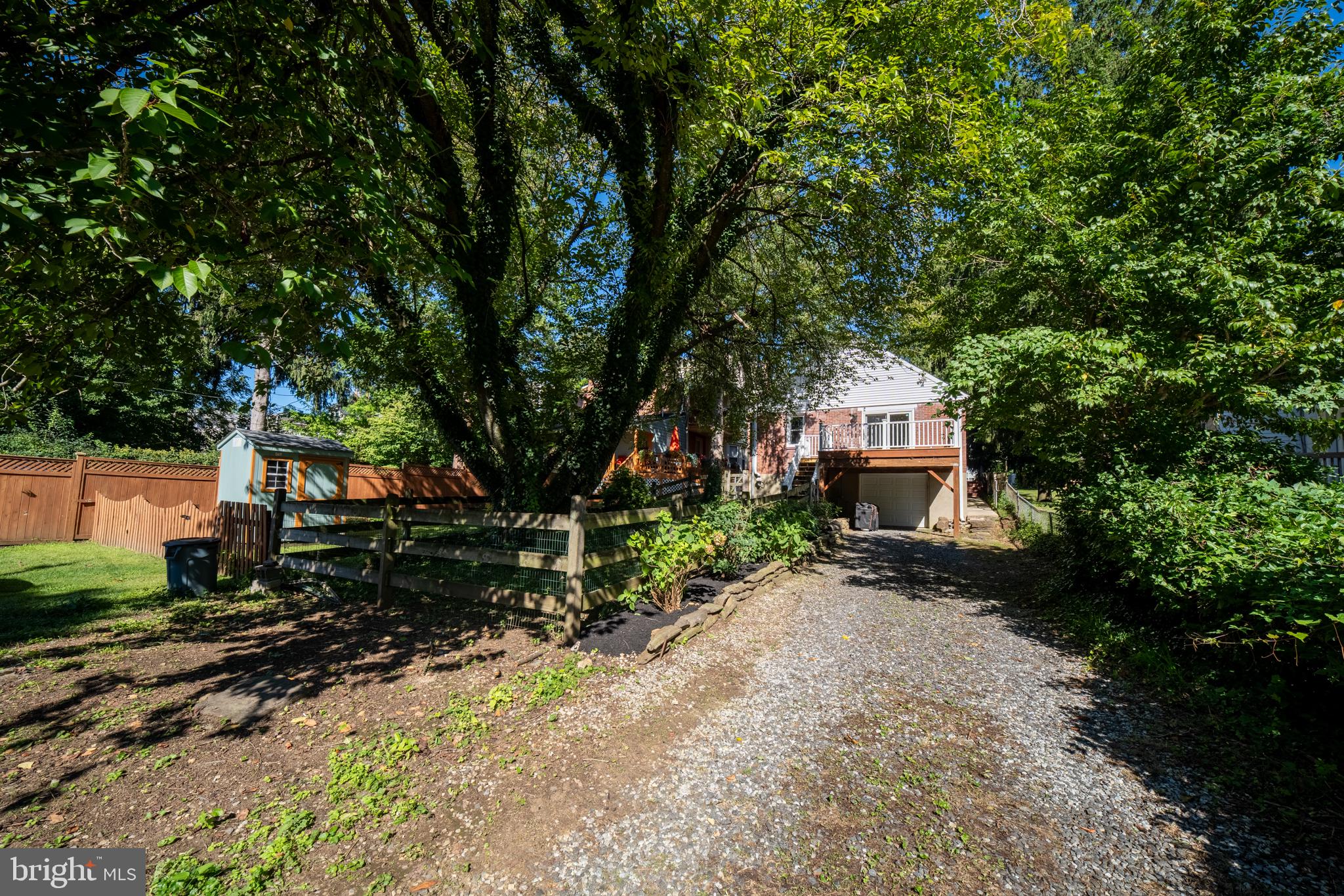 206 PRICE STREET