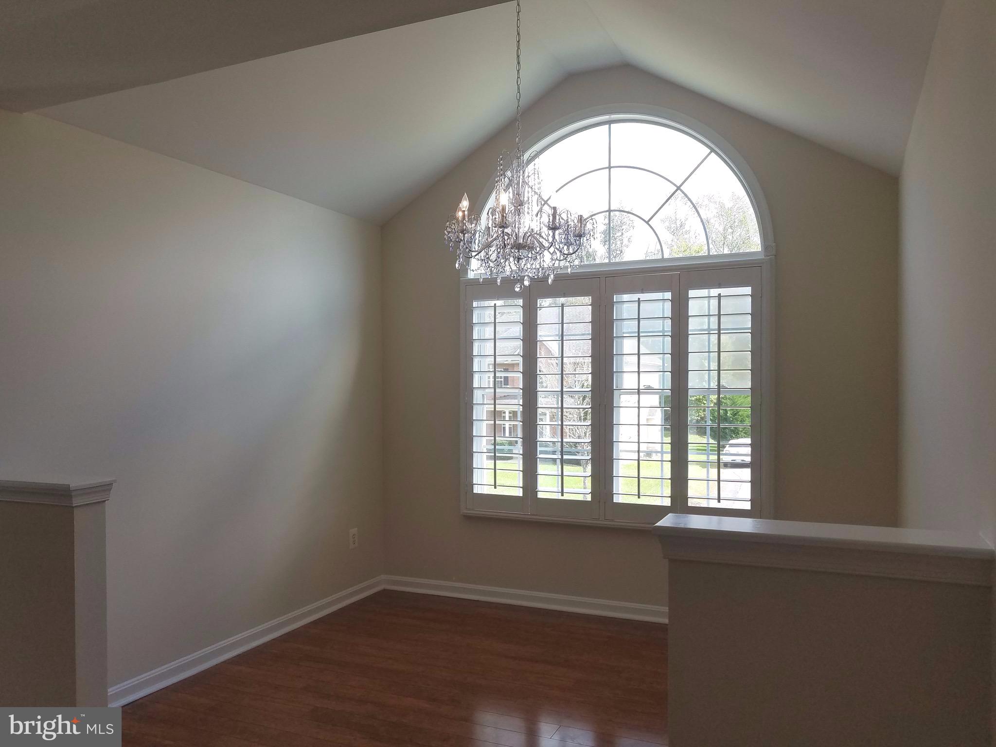 MONTROSE FARMS - Residential