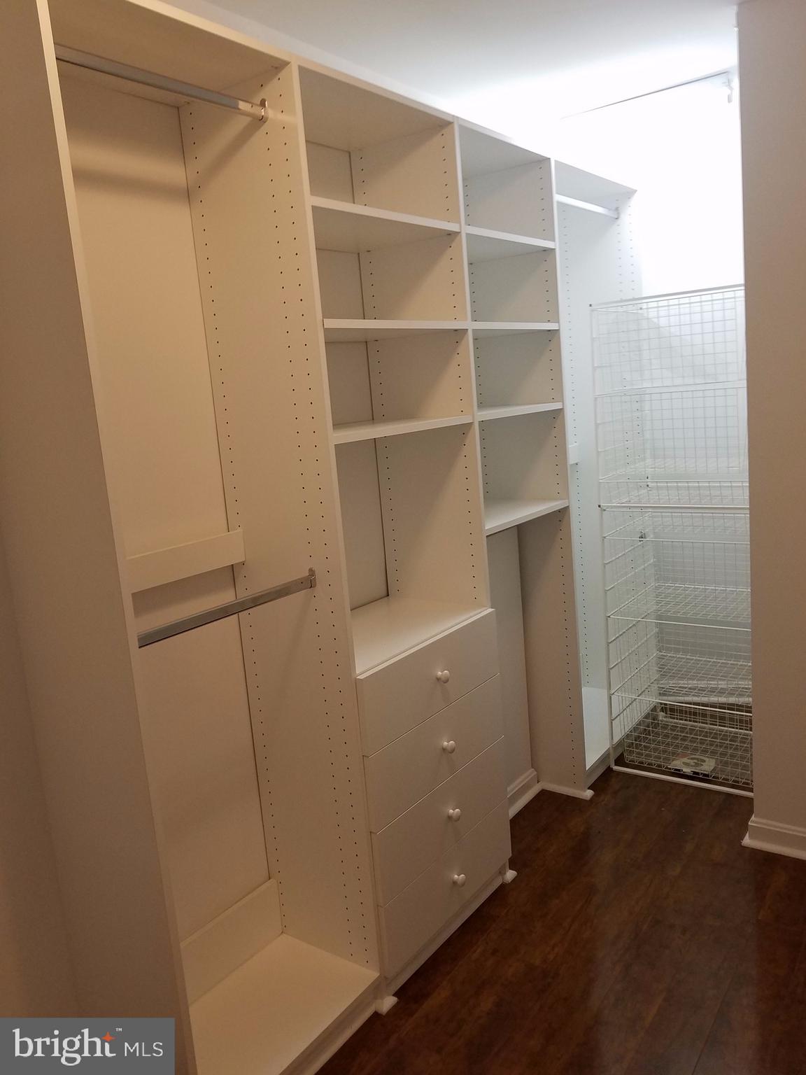 MONTROSE FARMS - Residential