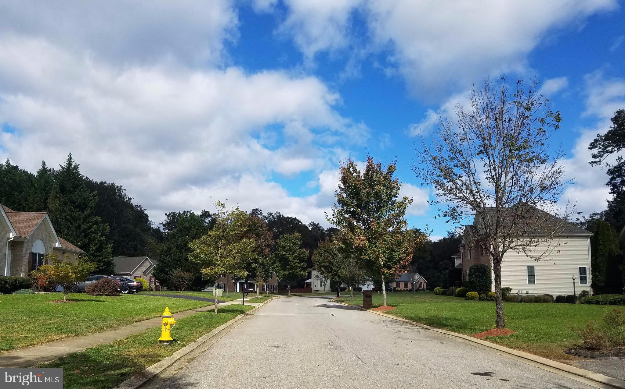 MONTROSE FARMS - Residential