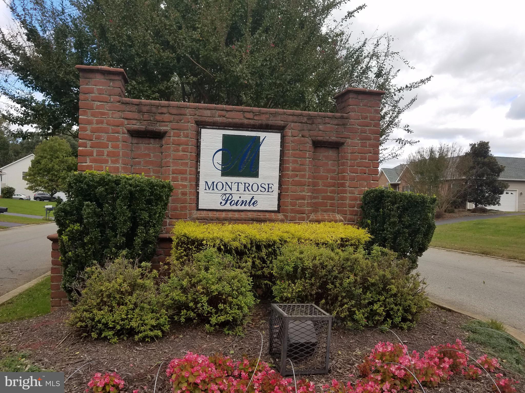 MONTROSE FARMS - Residential