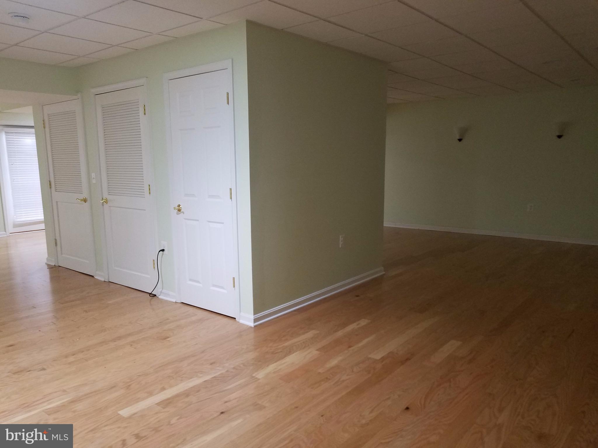 MONTROSE FARMS - Residential