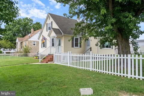 MLS: MDBC2174582
