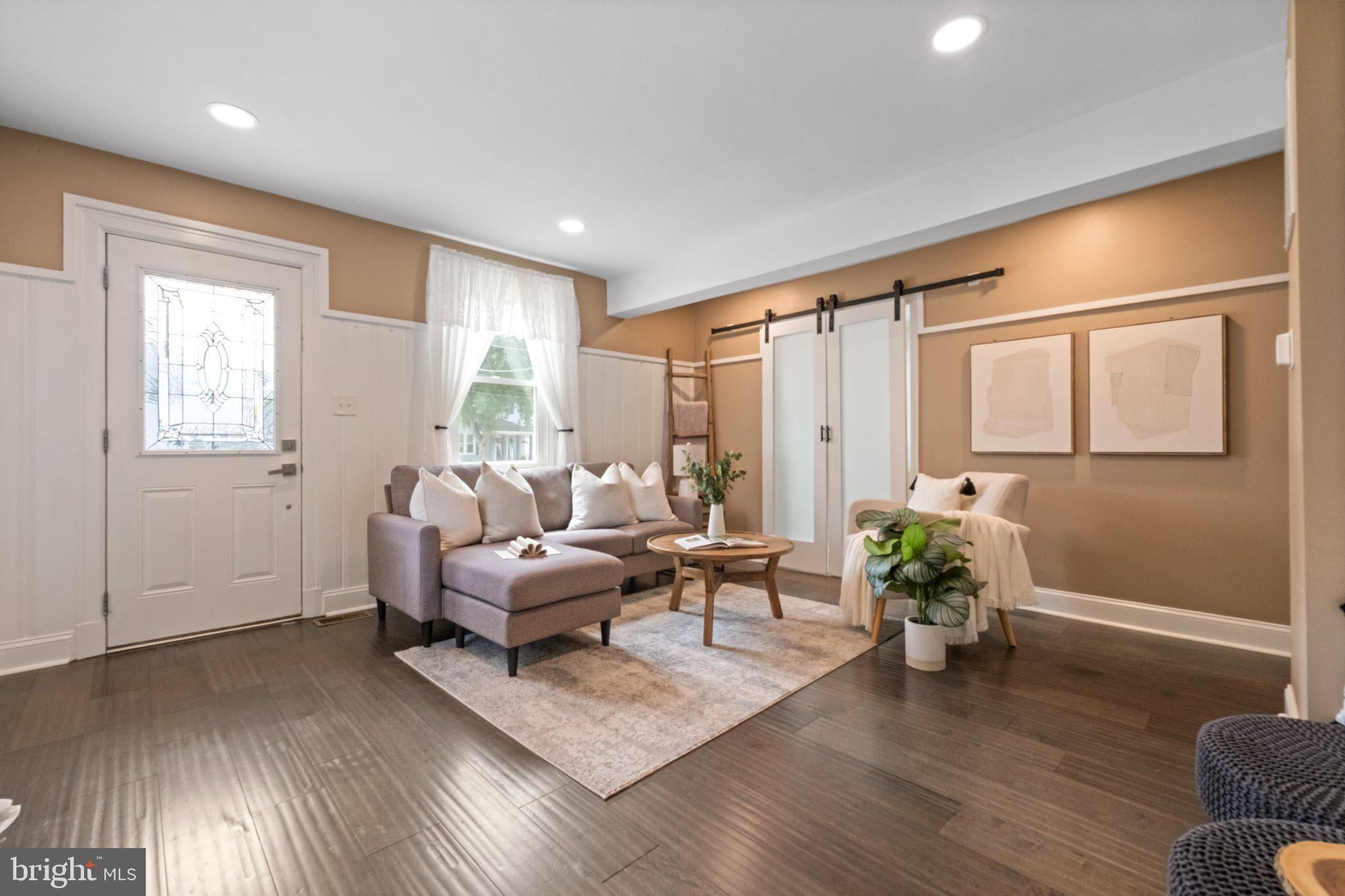 402 BAYSIDE DRIVE