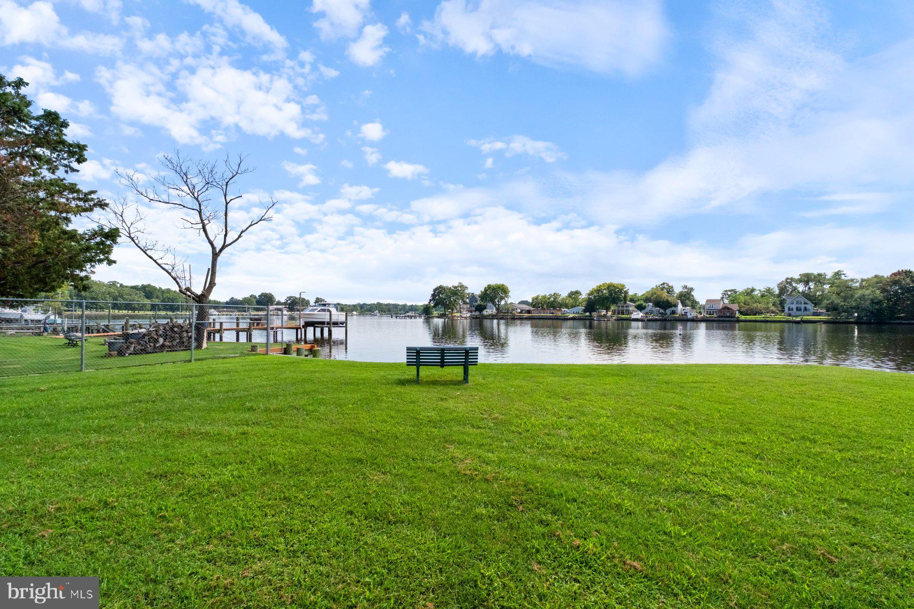 402 BAYSIDE DRIVE