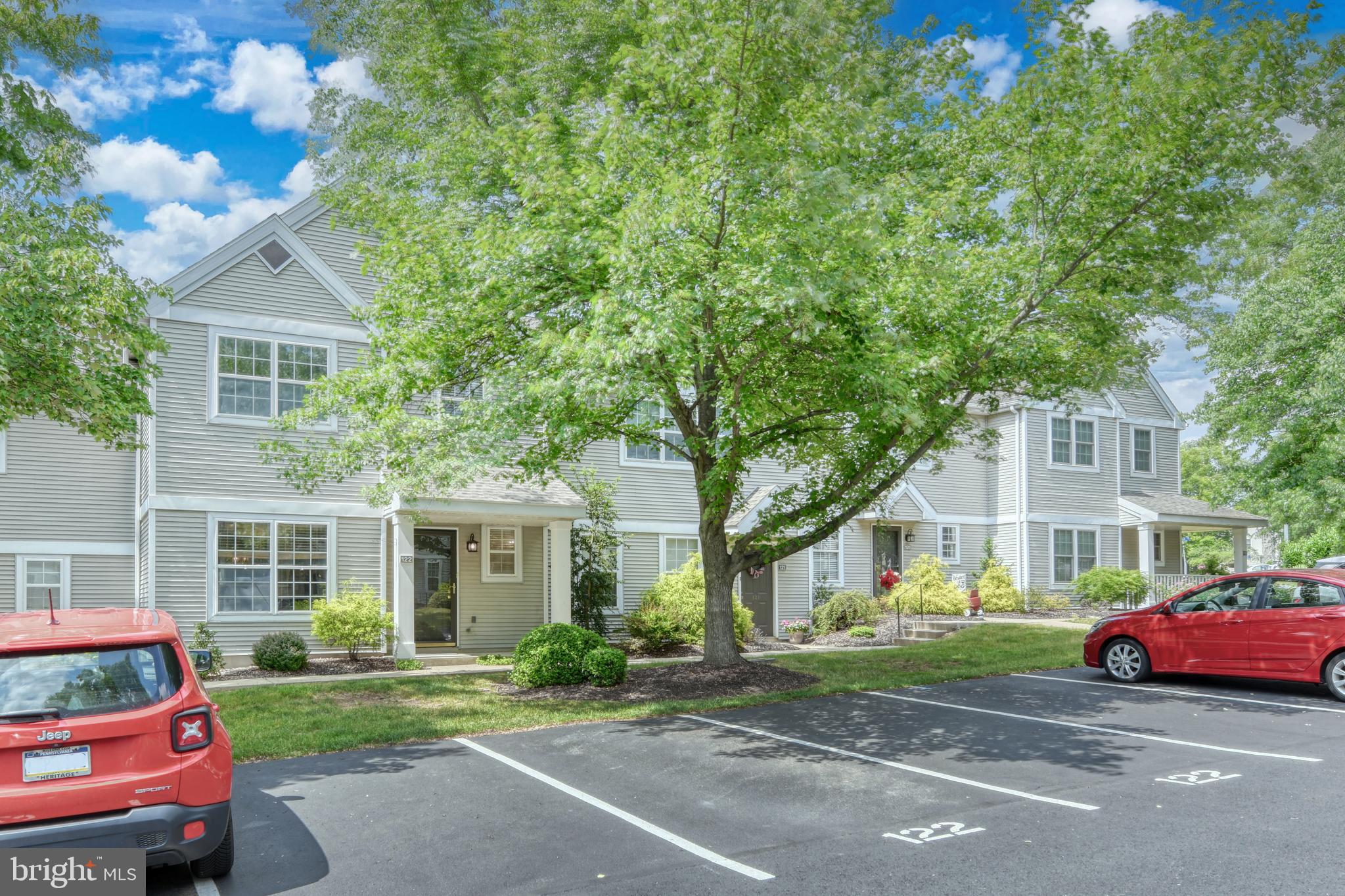 SPRING RIDGE - Residential