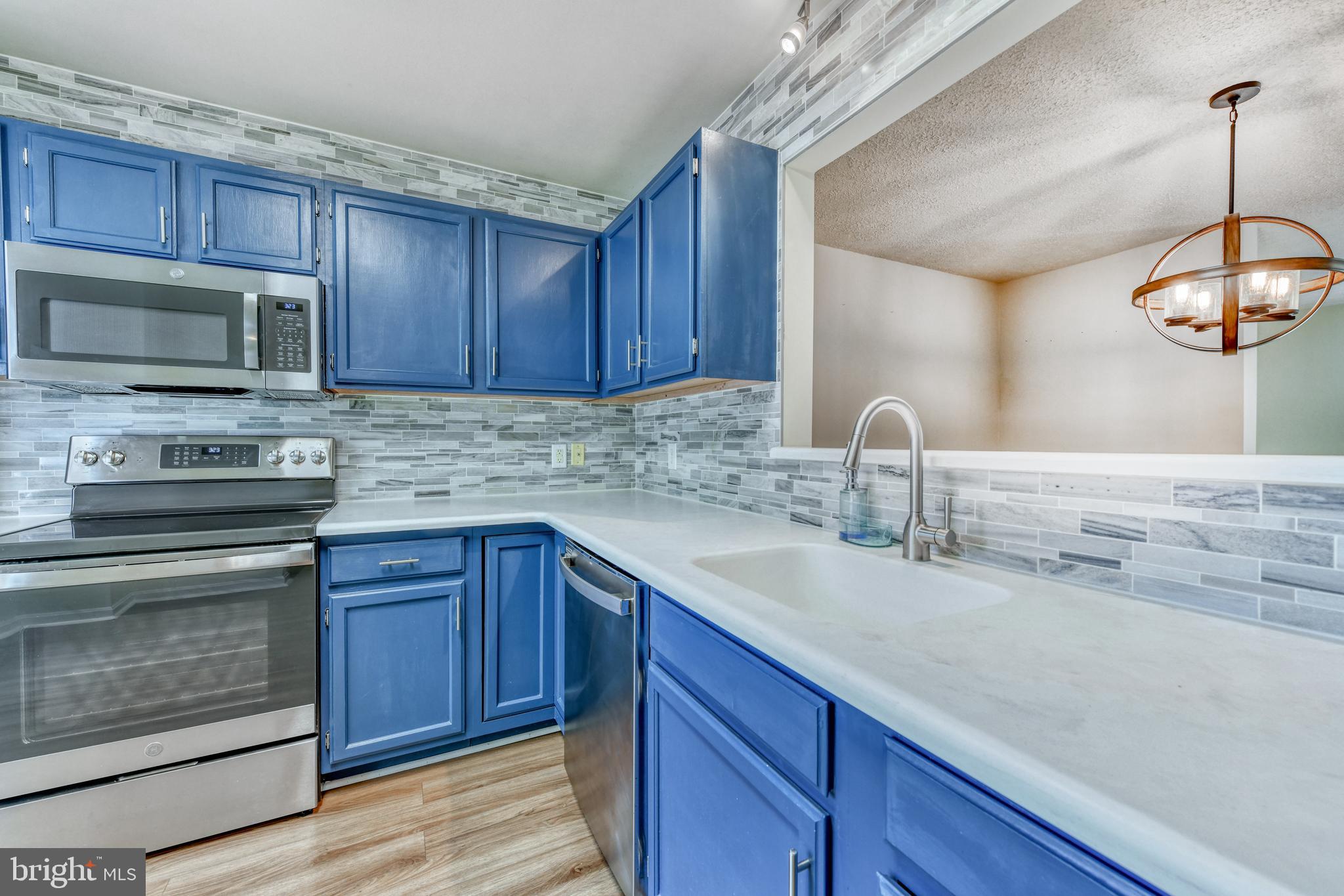 SPRING RIDGE - Residential