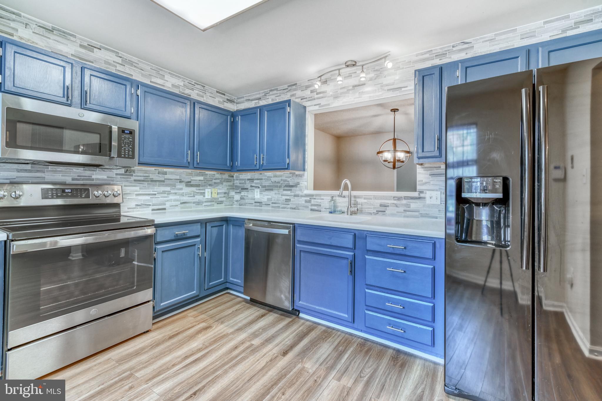 SPRING RIDGE - Residential