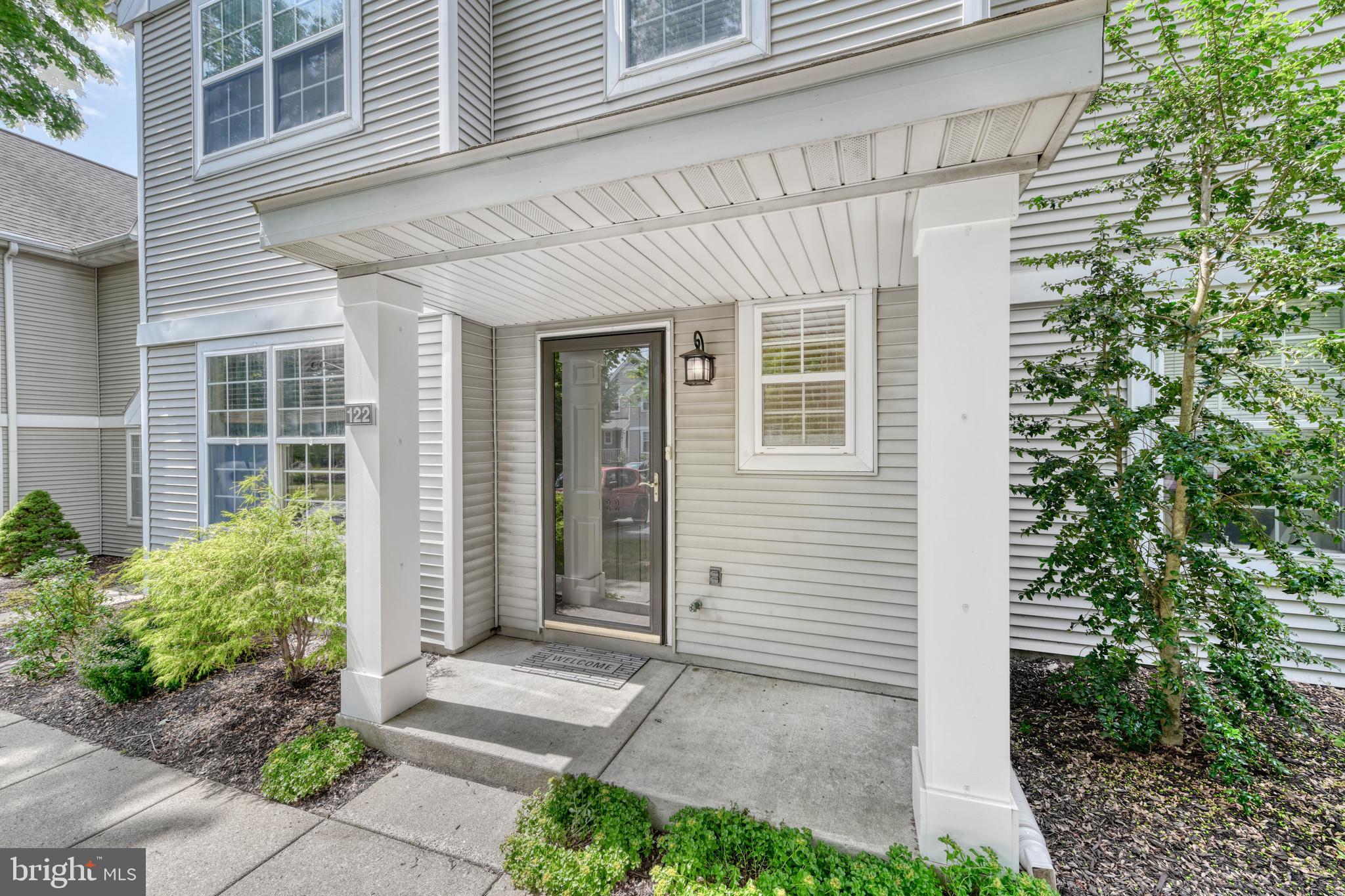 SPRING RIDGE - Residential