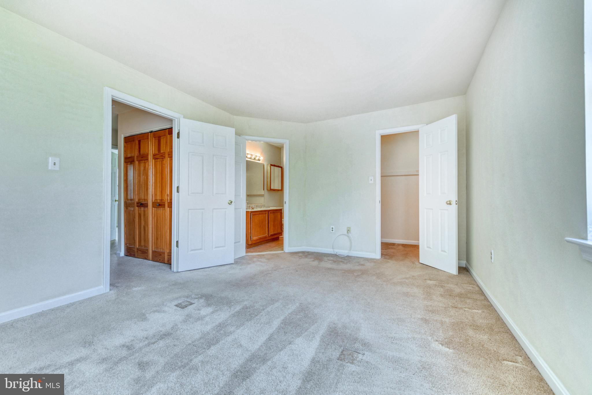 SPRING RIDGE - Residential